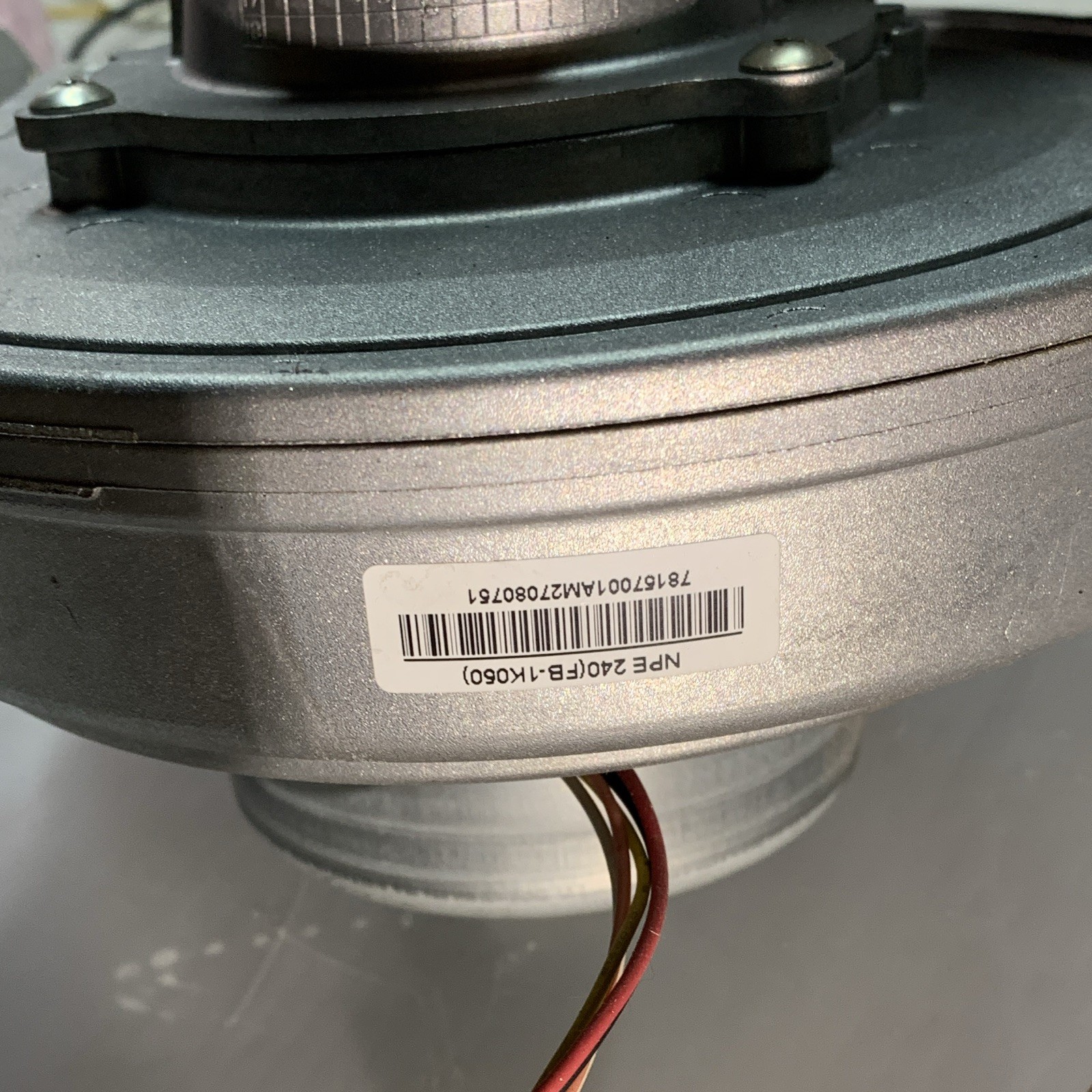 Navien NPE-240A Draft Inducer Blower Fan Assembly MVCK18AR09 DR-8538-973