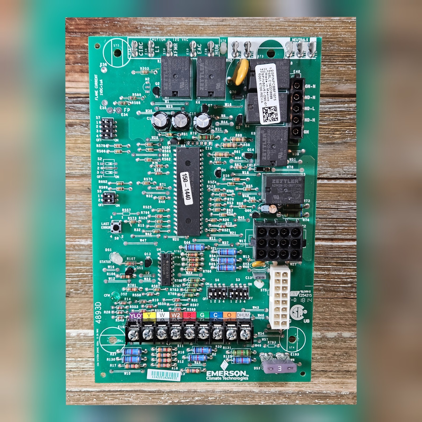 Goodman Amana PCBBF107S Furnace Control Circuit Board 50V51-290-01 150-1440