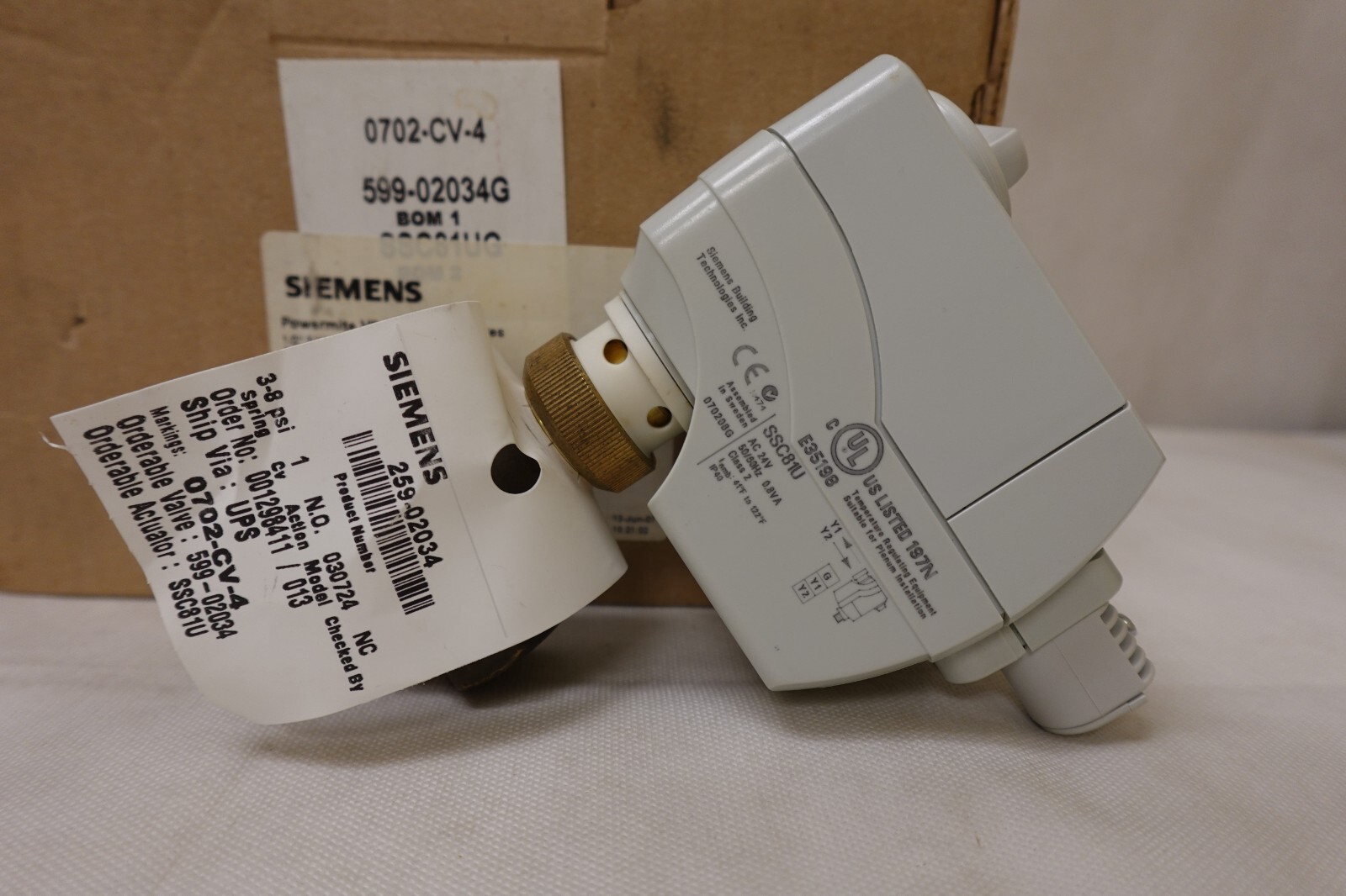 Siemens 259-02034 / 030724 VF599 Series Threaded Globe Valve – 1/2 In – 24VAC