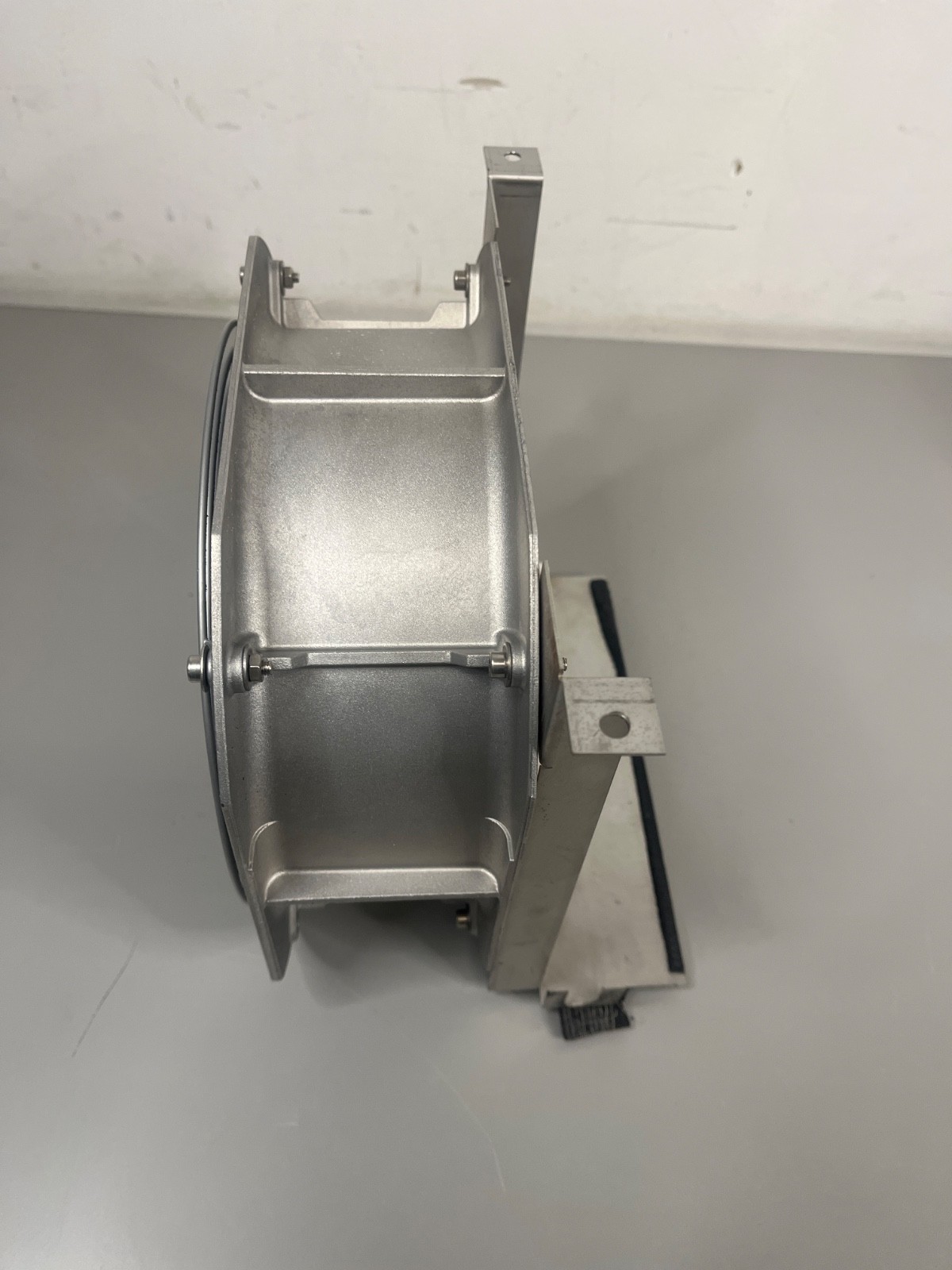 ebm-papst W4S200-HH16-05 Axial Fan 115V 1550RPM 40W Assembly