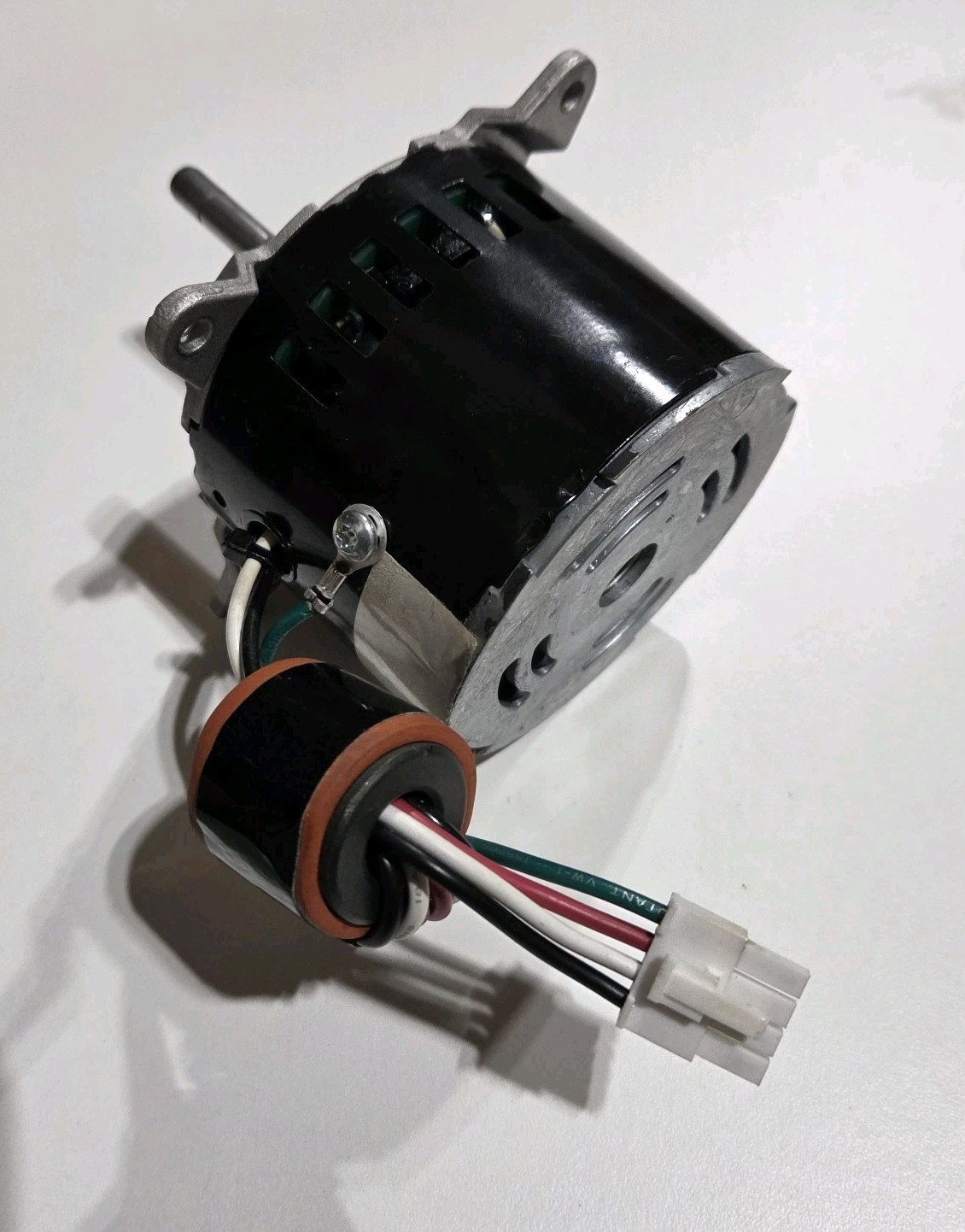 71500178 HC24CN117 81104165 inducer motor not tested sold as is