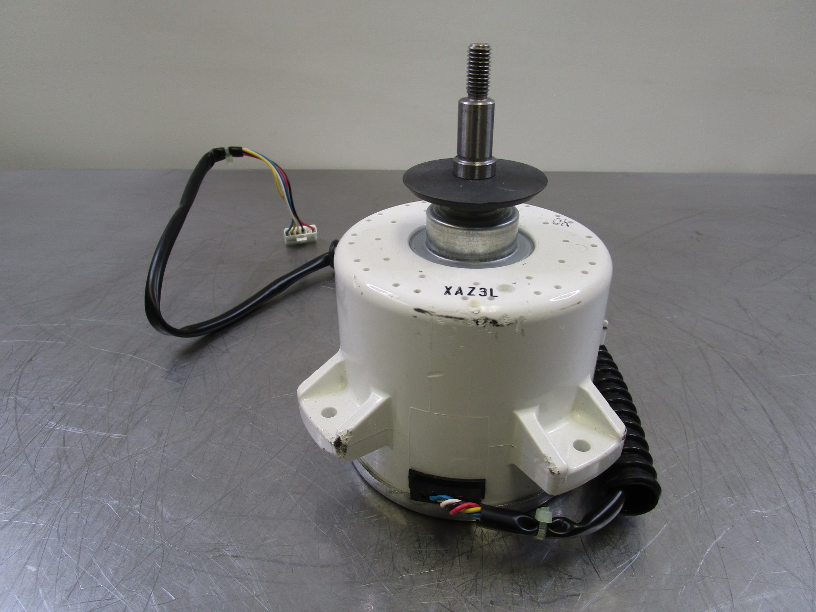 Panasonic ZKSP-200-8-1 Air Conditioning Brushless DC Motor EHTS10AKB