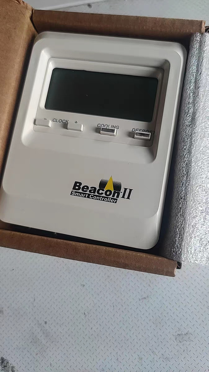NEW Heatcraft 89704301 25X35 Beacon II Smart Controller