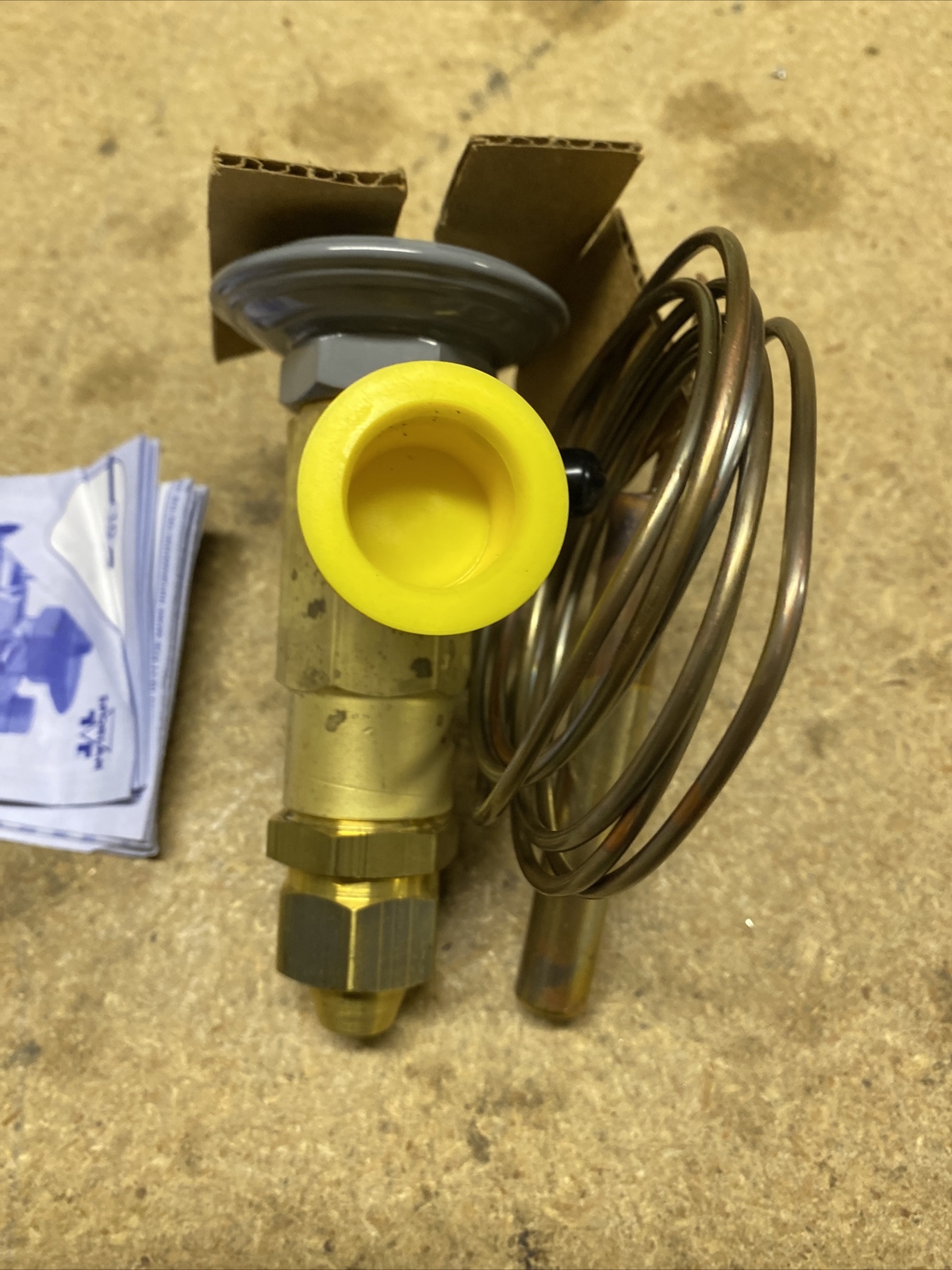 Sporlan Controls 129901 – 5/8 x 7/8 R-22 10Ton thermostatic expansion valve