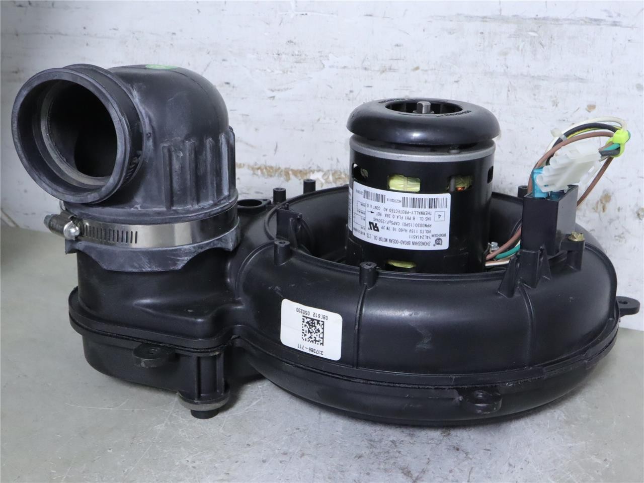 Carrier HC27CQ118 Zhongshan Y4L241A511 115V 3030RPM Draft Inducer Blower Motor