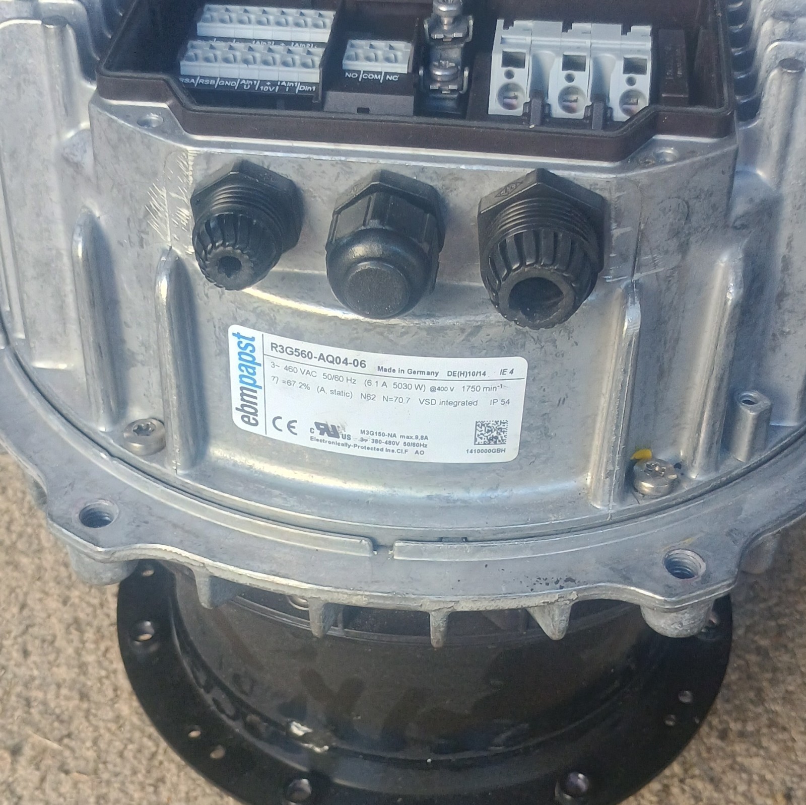 ebm-papst R3G560-AQ04-06 460VAC 3-Phase Fan Blower Motor, 6.1A VSD