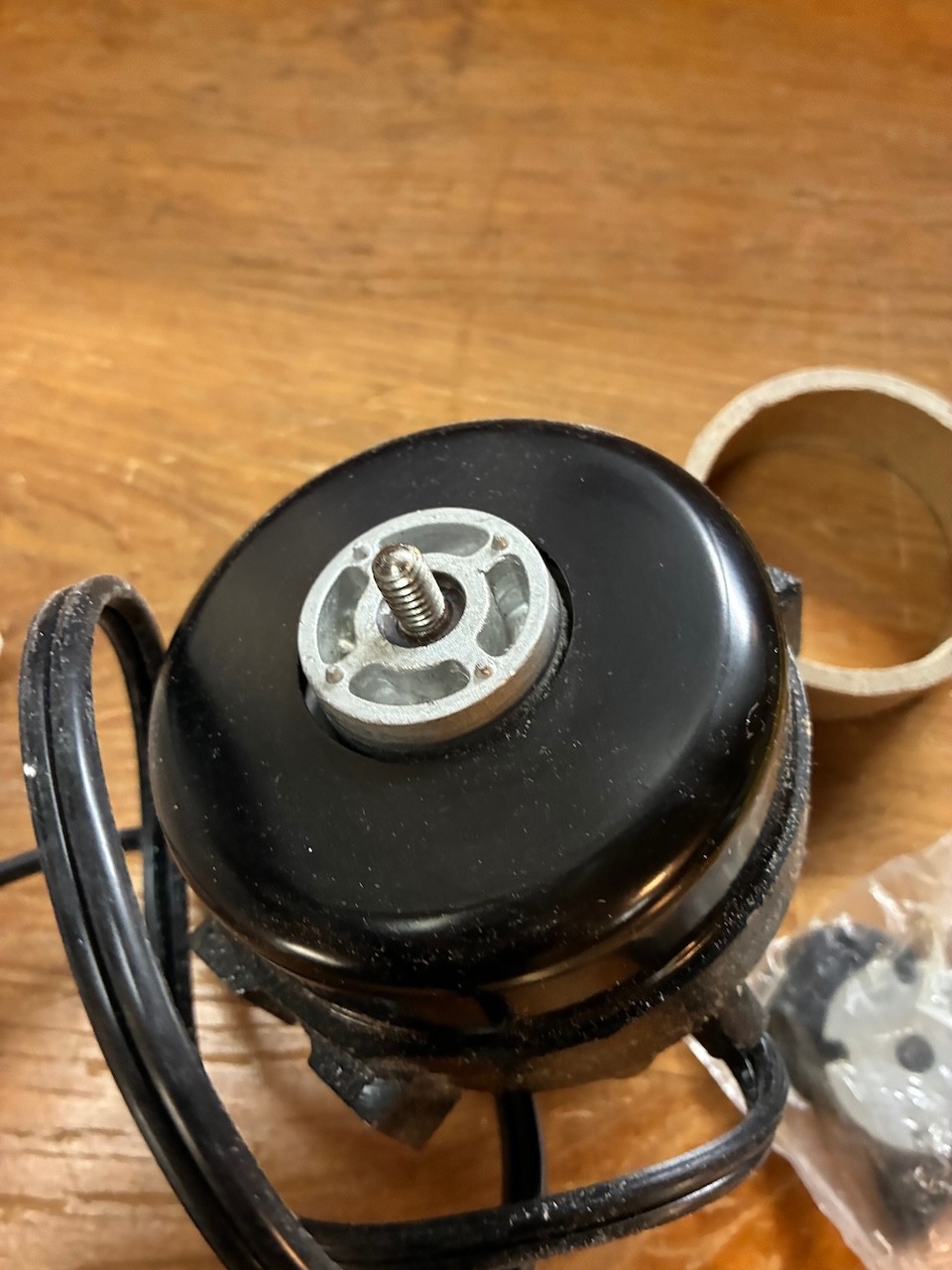 UEI TEST INSTRUMENTS UEM1025T 1550 RPM Motor Cast Iron 2.5 Watt 115V