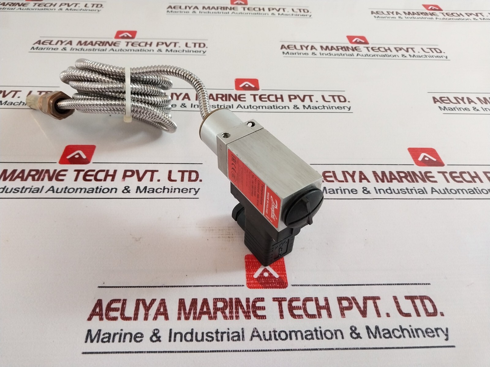 DANFOSS MBC 8100 Temperature Control 061B810466 0.5A, 250V 12W, 125W IP65