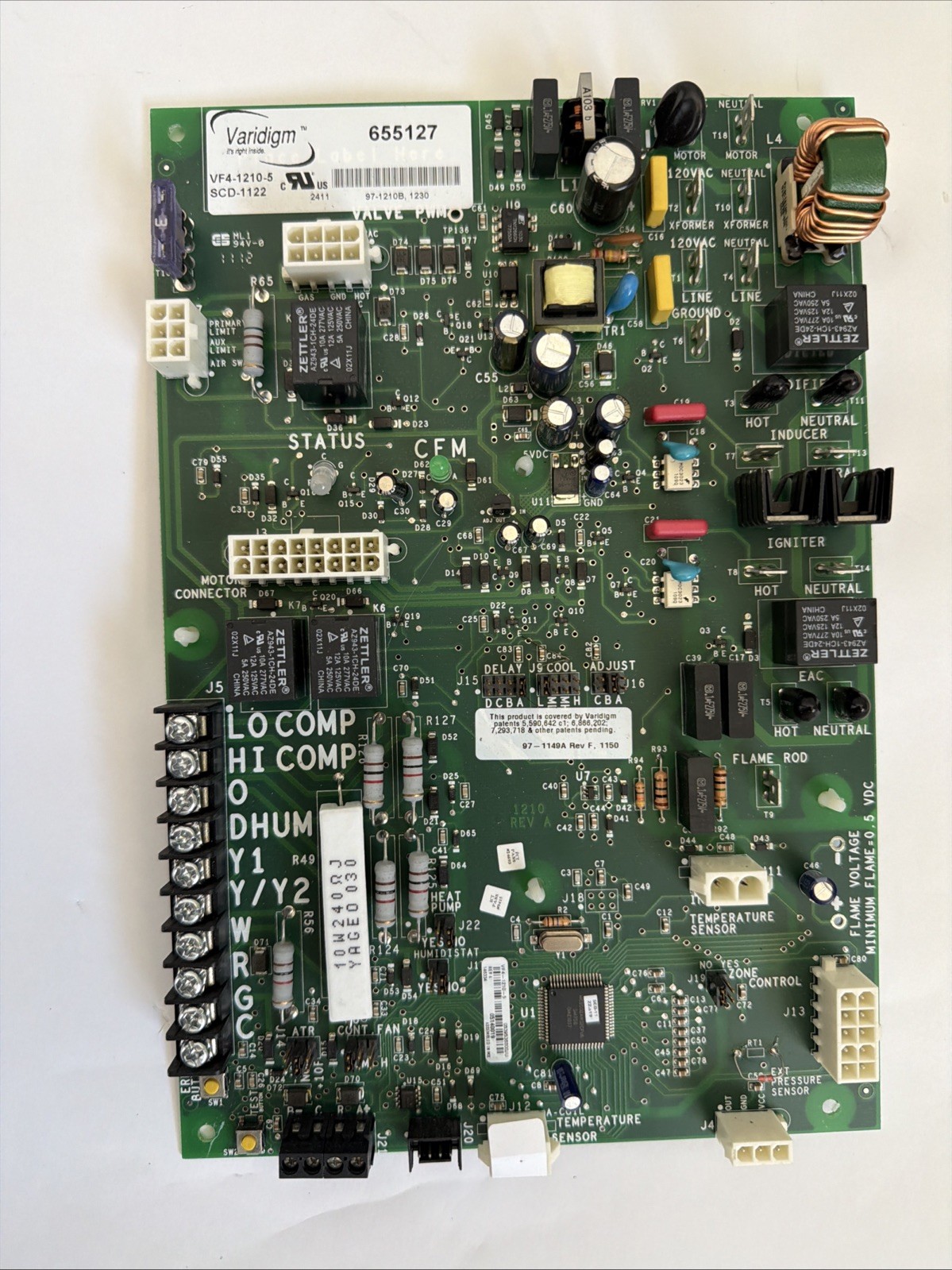 York Luxaire VARIDIGM 507820 Control Board VF4-1210 SCD-1102