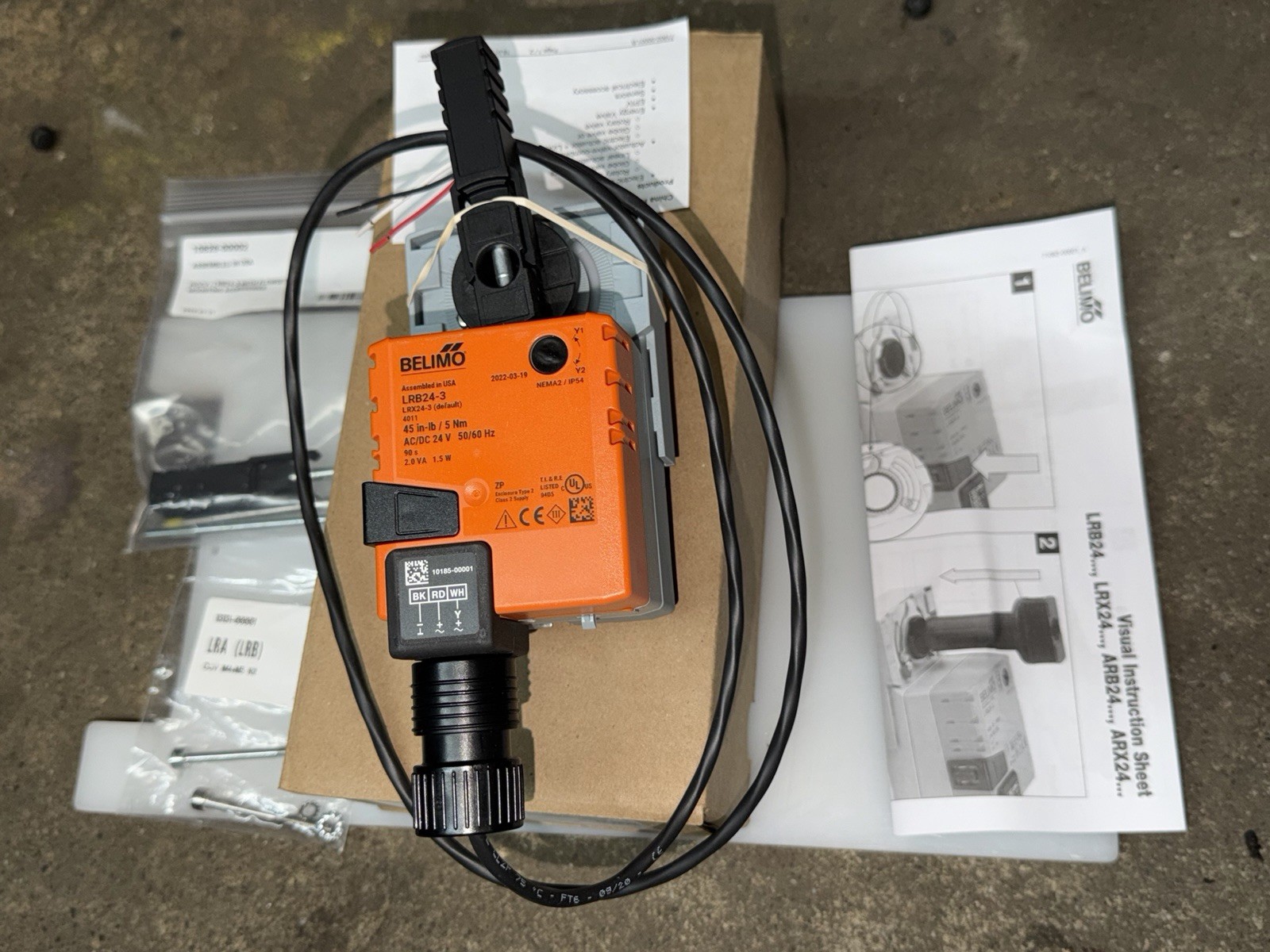 BELIMO LRB24-3 Elect Ball Valve Actuator, 24V AC/DC 40LV92
