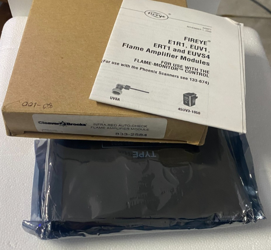 Cleaver Brooks Infrared Flame Signal Amplifier 833-2584 Auto-Check New in Box