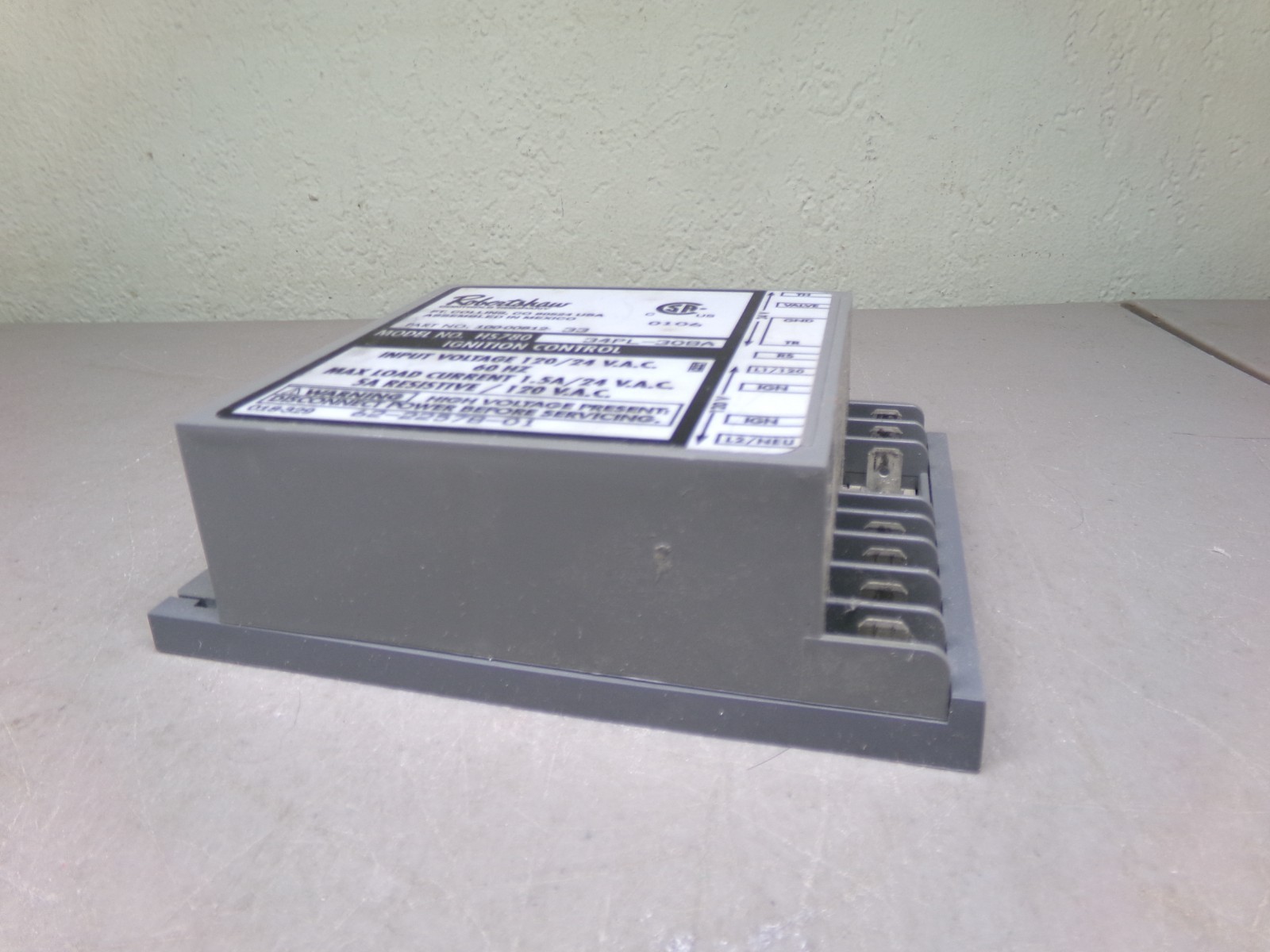 ROBERTSHAW HS780 34PL-308A IGNITION CONTROL MODULE #100-00812-33