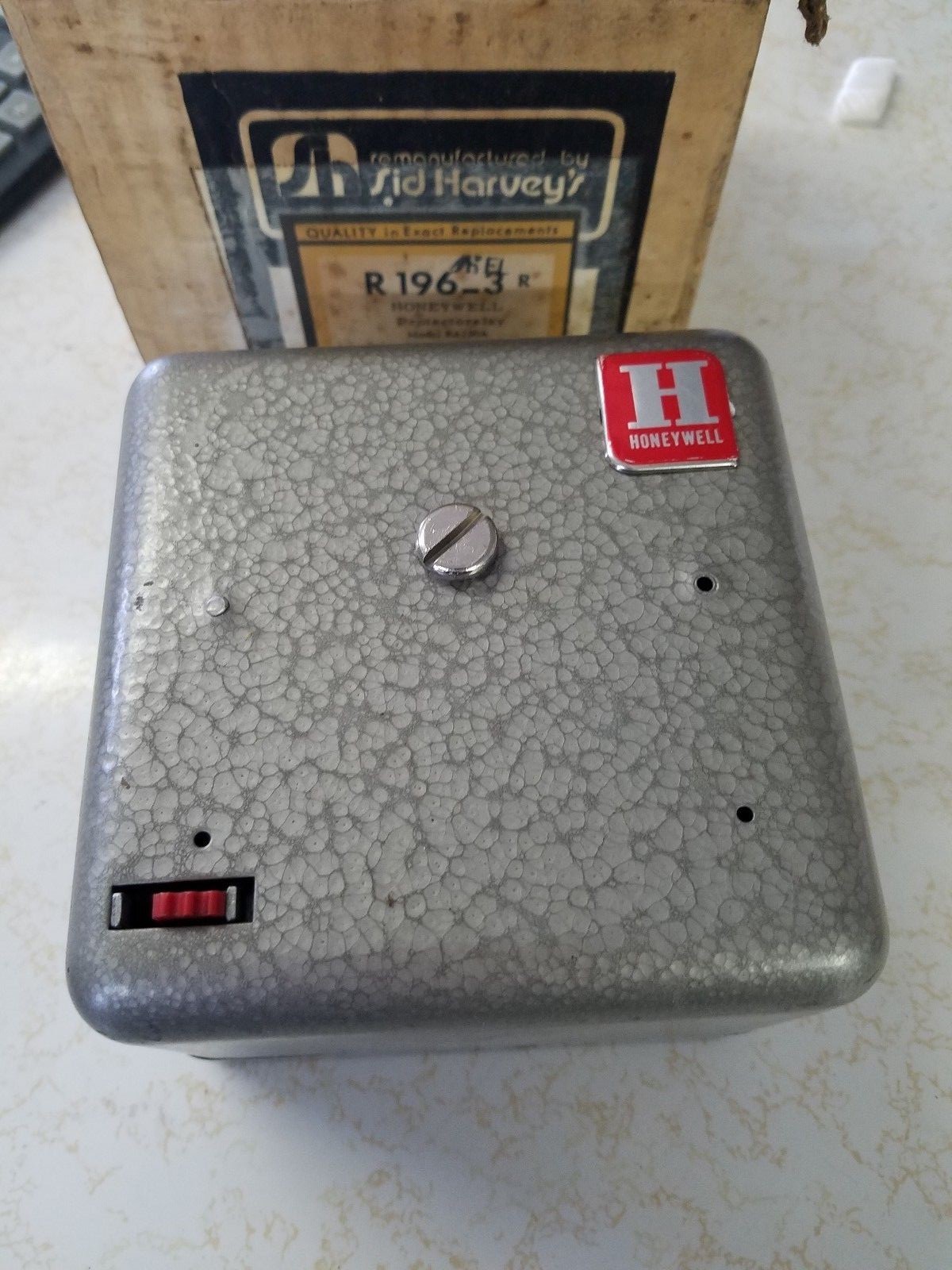 Honeywell Sid Harveys Remanufactured RA190B R196-3R BURNER PROTECTORELAY