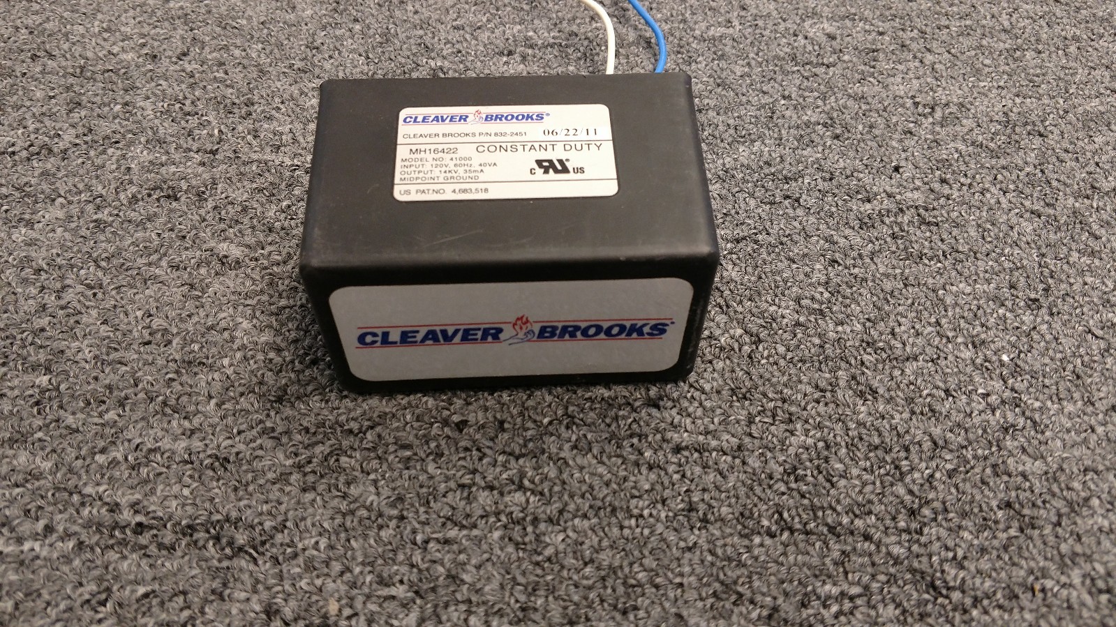 Carlin 41000 Constant Duty Electric Ignitor Branded for Cleaver Brooks 832-2451