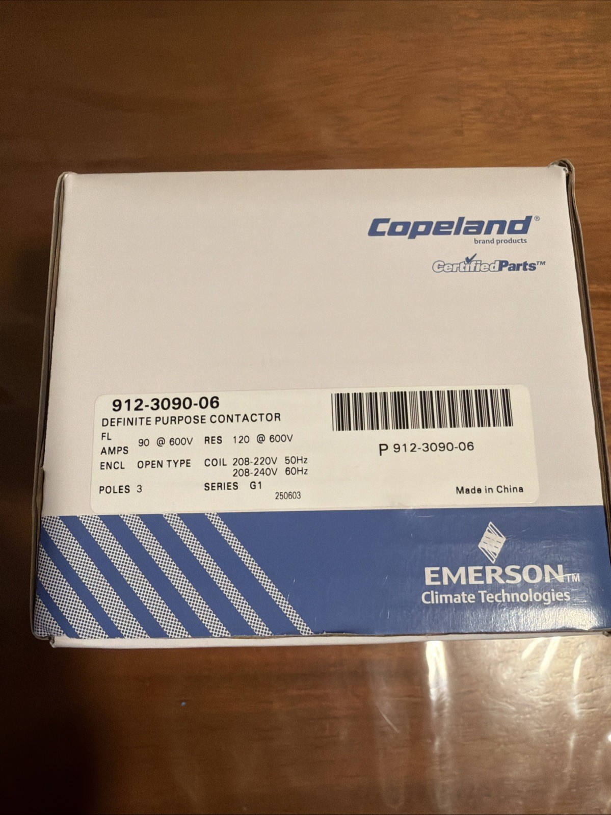 Definite Purpose Contactor, 3 Pole, 90 A, 208/240 Coil, Copeland 912-3090-06