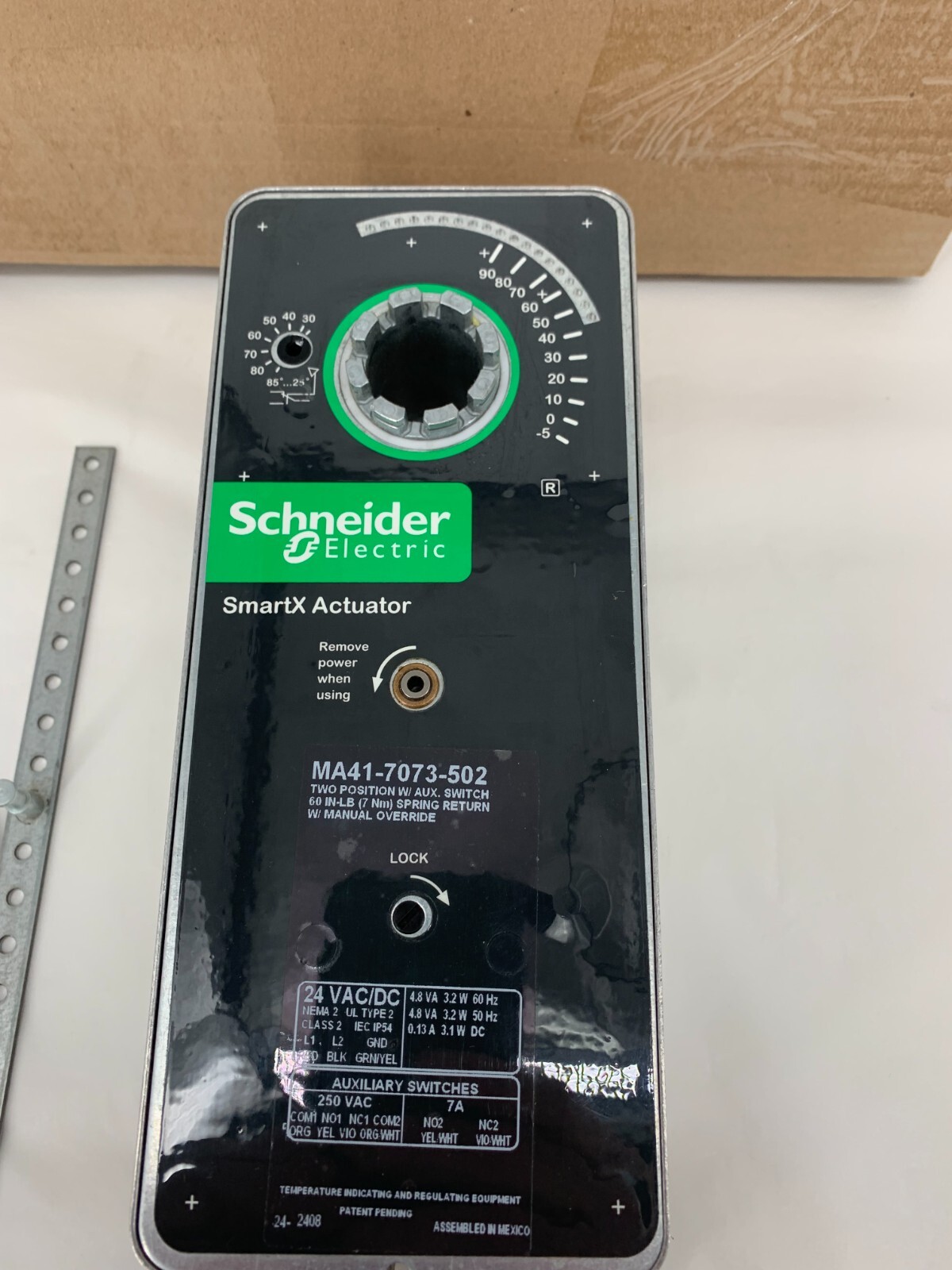 Schneider Electric MA41-7073-502 Damper Actuator 60 IN-LB Spring Return 24V