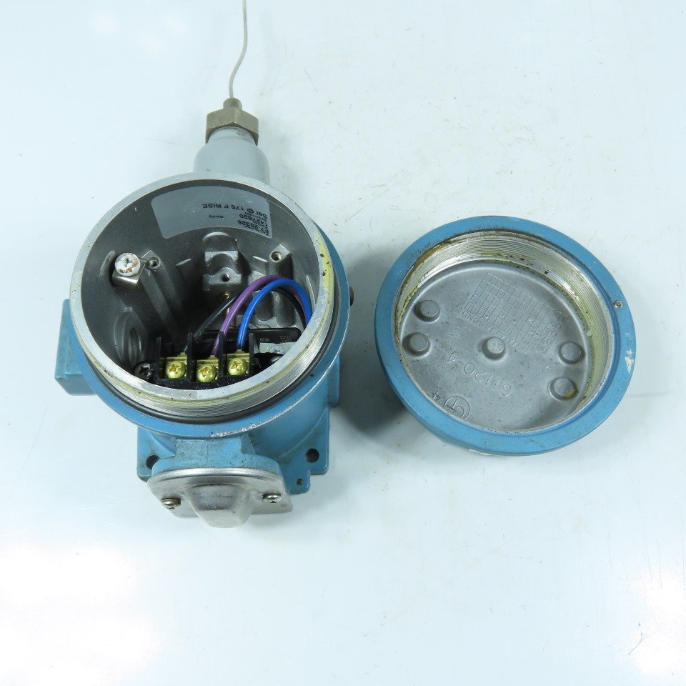 Thermon E7-25325 Explosion Proof Thermostat 22A 480VAC 25-325F NEMA 4X