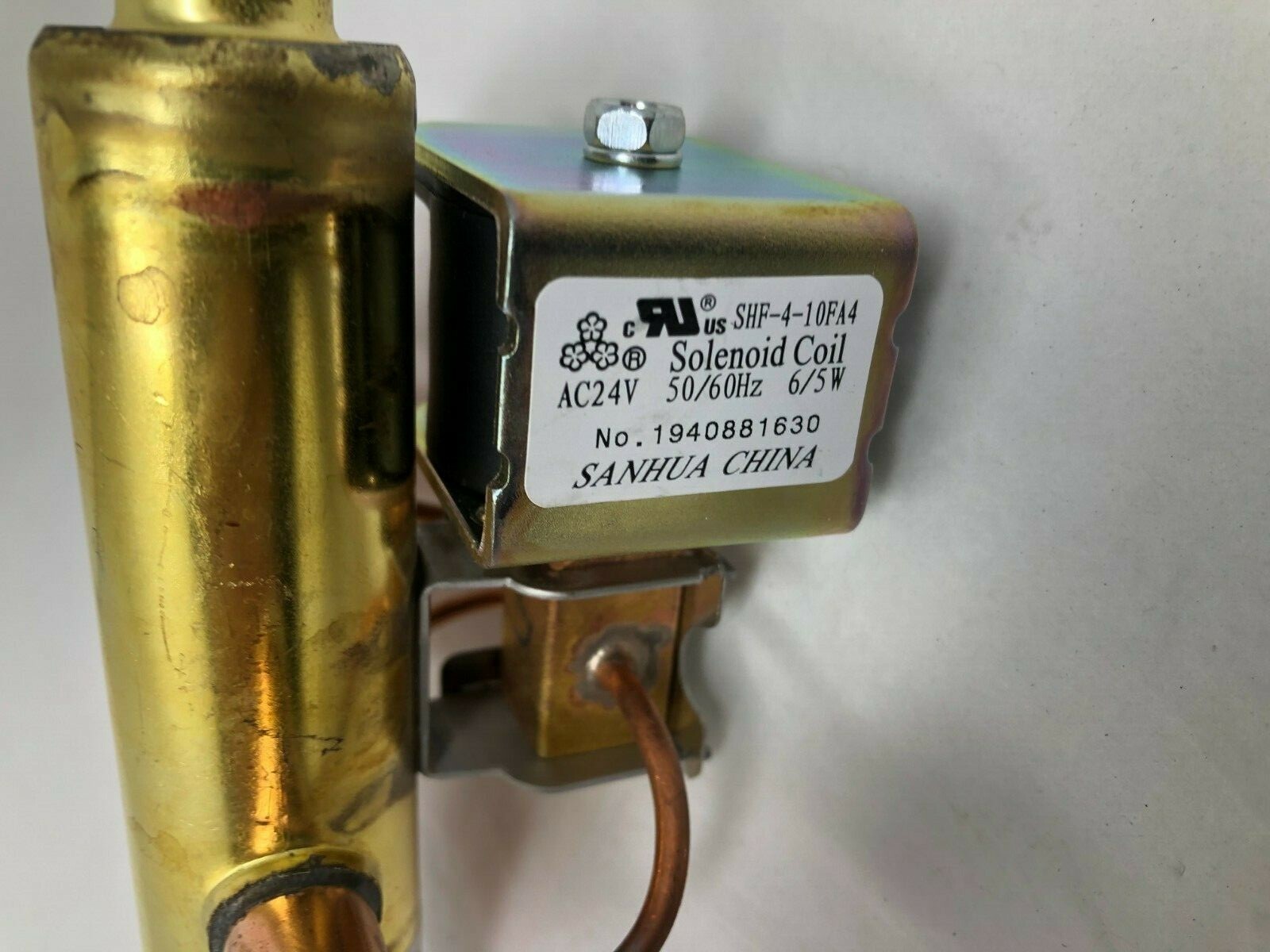 Carrier Bryant Payne EF17BZ113 24V Heat Pump 4-Way Reversing Valve