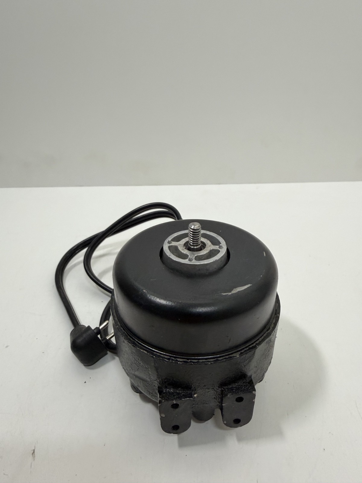 MARS 05412 Bearing Motor 115V, 9W, 1550 RPM Cast Iron Shaded Pole Unit