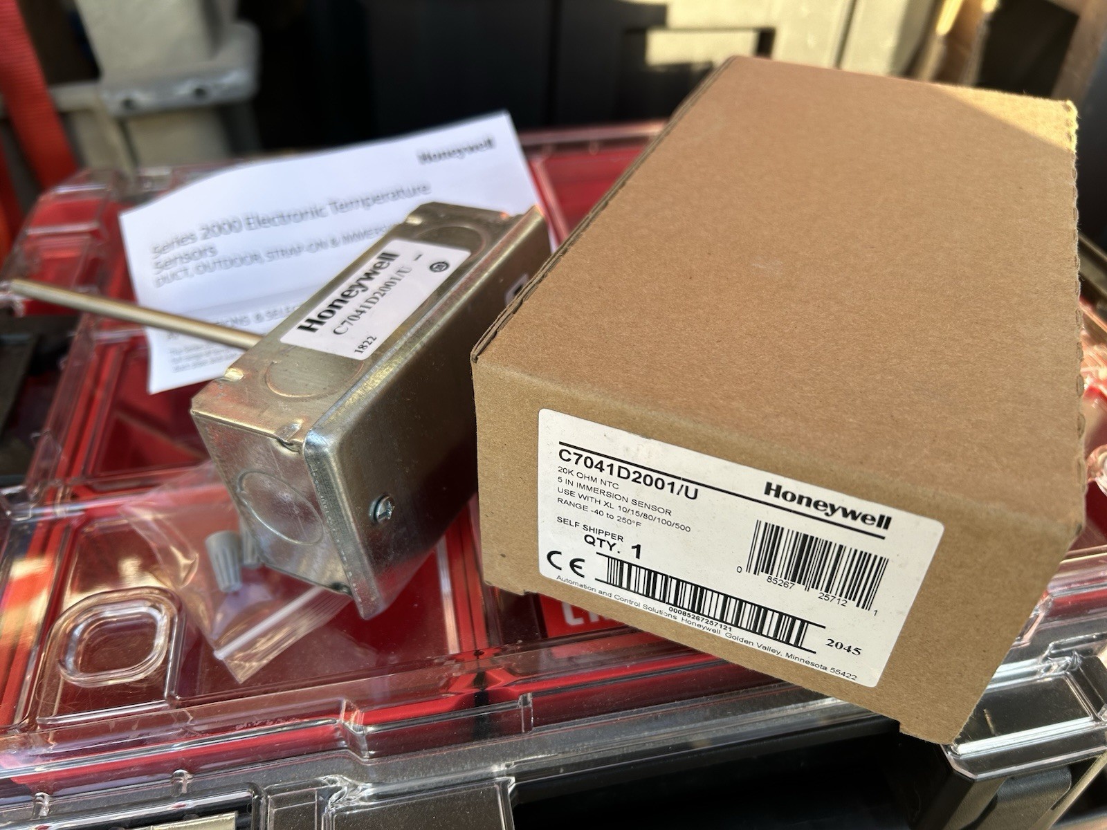 Honeywell C7041D2001/U 20K OHM 5″ Immersion Sensor -40 F to 250 F BRAND NEW