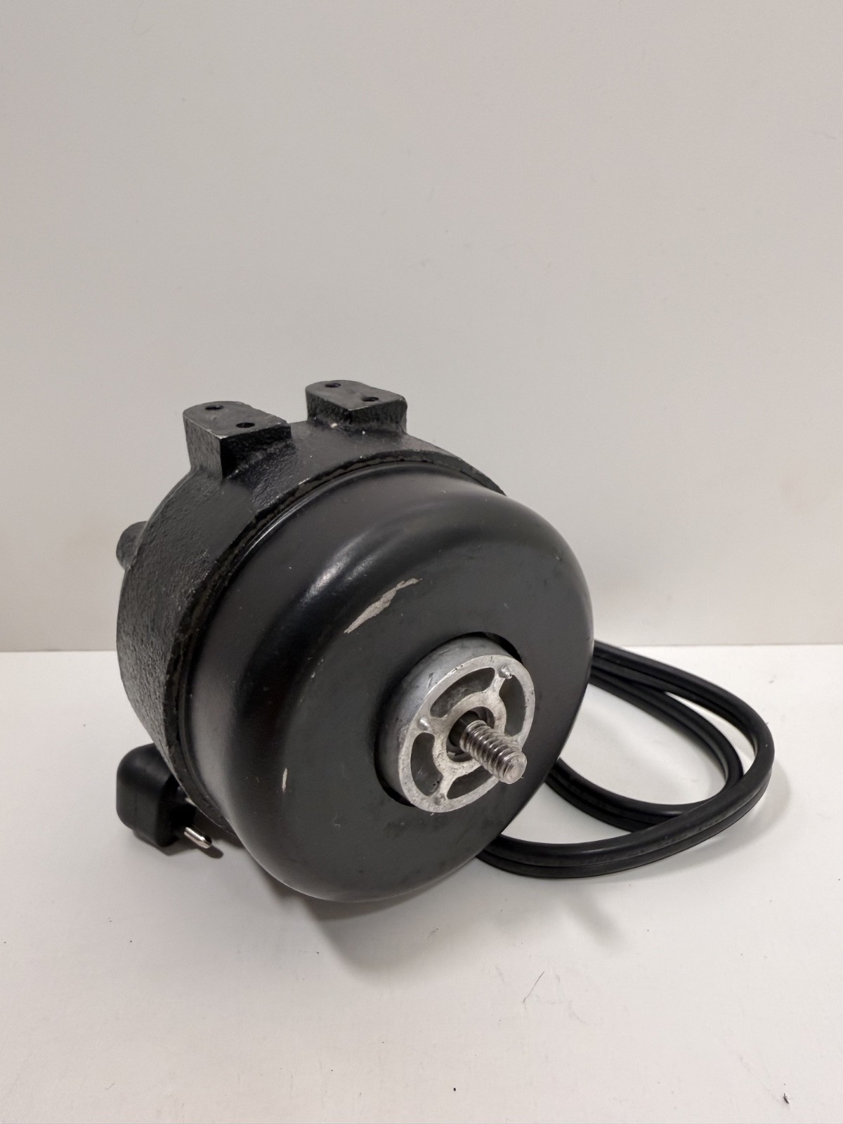 MARS 05412 Bearing Motor 115V, 9W, 1550 RPM Cast Iron Shaded Pole Unit