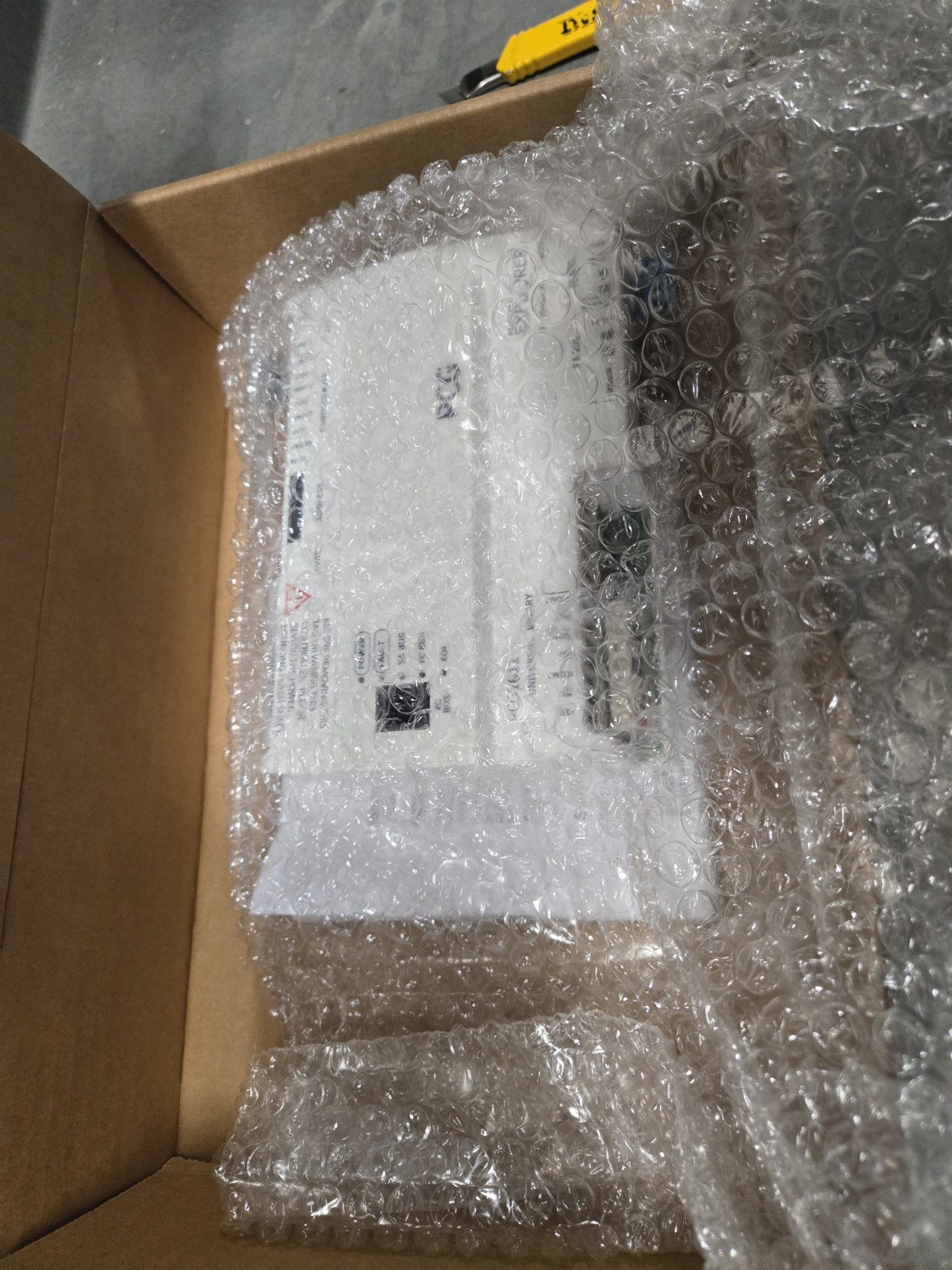 **New** Johnson Controls FX-PCG1611-1 General Purpose Programmable Controller