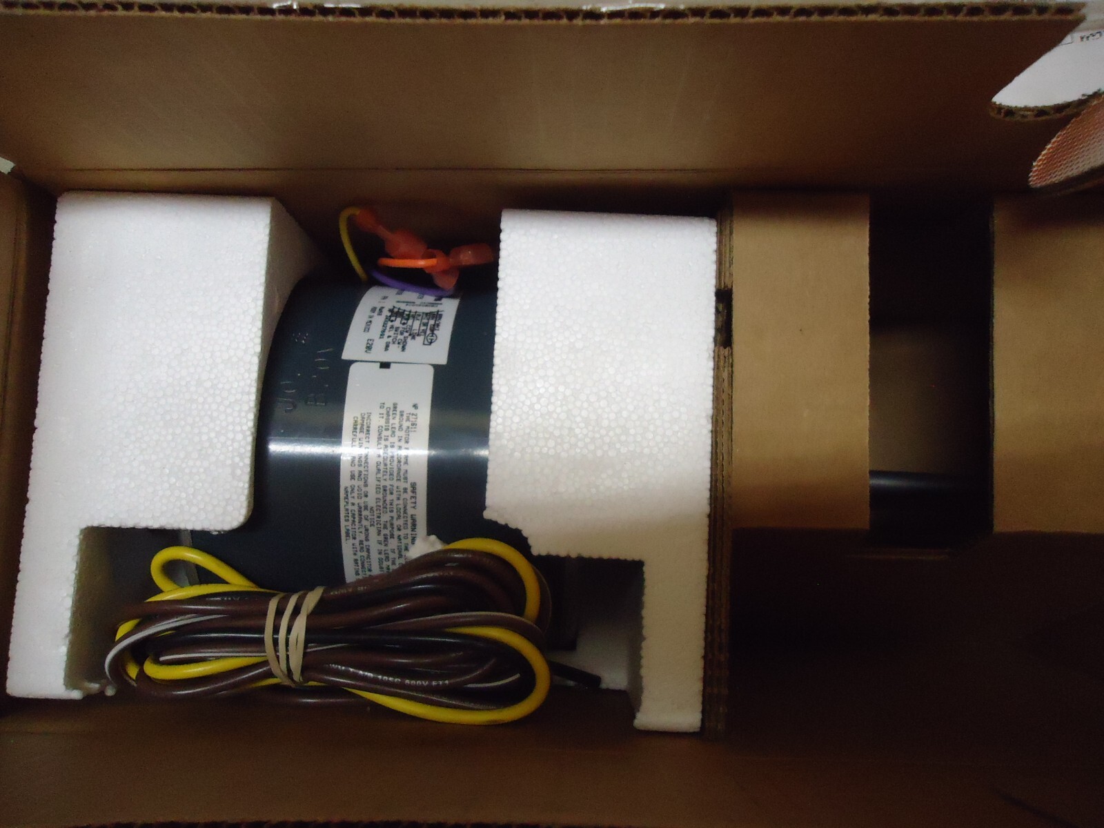 FHM3737HT | CONDENSER MOTOR DIRECT DRIVE 1 SPEED 1/3 HORSEPOWER 460 VOLT REVERSI