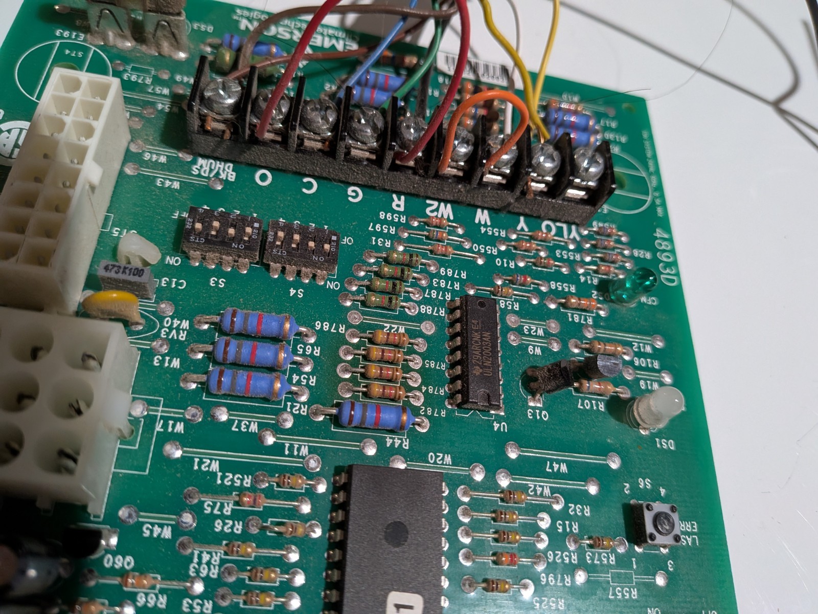 Emerson 50V51-507-01 Furnace Control Board 24V 12A (D156245P01, CNT 06015)
