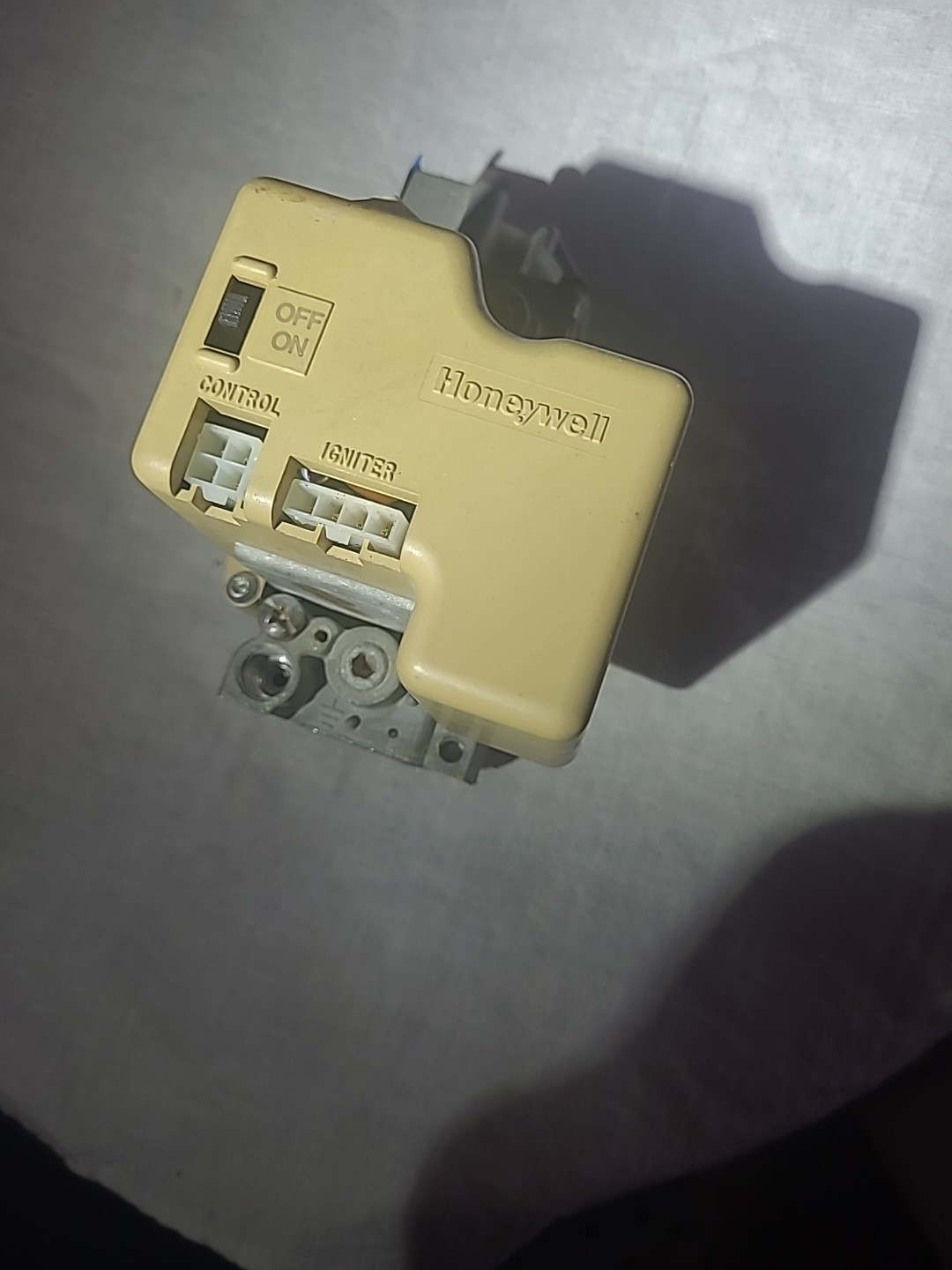 SV9501M8129 Smart Gas Valve Honeywell