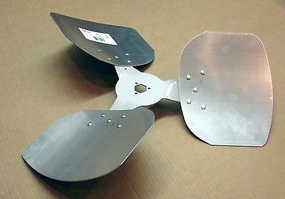 Lau 60557301 22″ Fan Blade CW Rotation 27 Degree Pitch 3 Blades