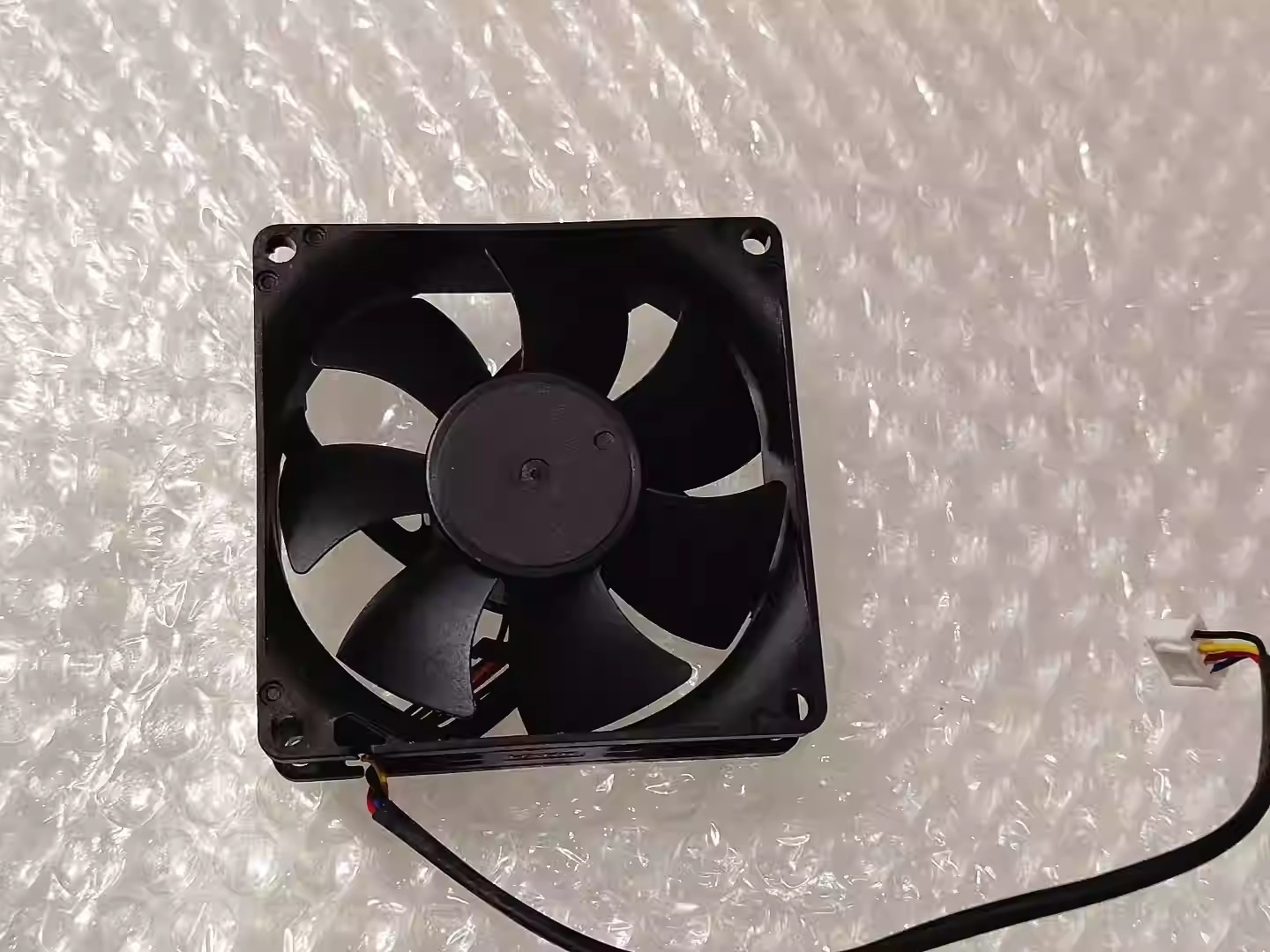 1PCS EFC-08E12W DC12V 0.70A 80*25MM 4-Pin Cooling Fan