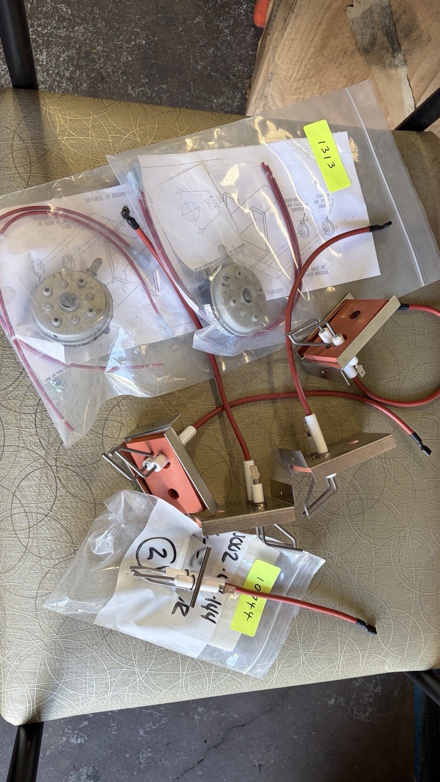 Contractor Lot Of Fenwal T-220 Furnace Ignitor Flame Sensor + Endura ES2025-0103