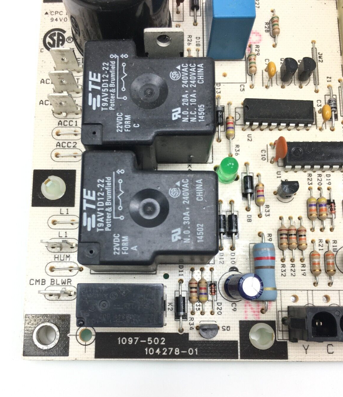 Honeywell LENNOX 1097-502 Furnace Control Board 104278-01 used #D672A