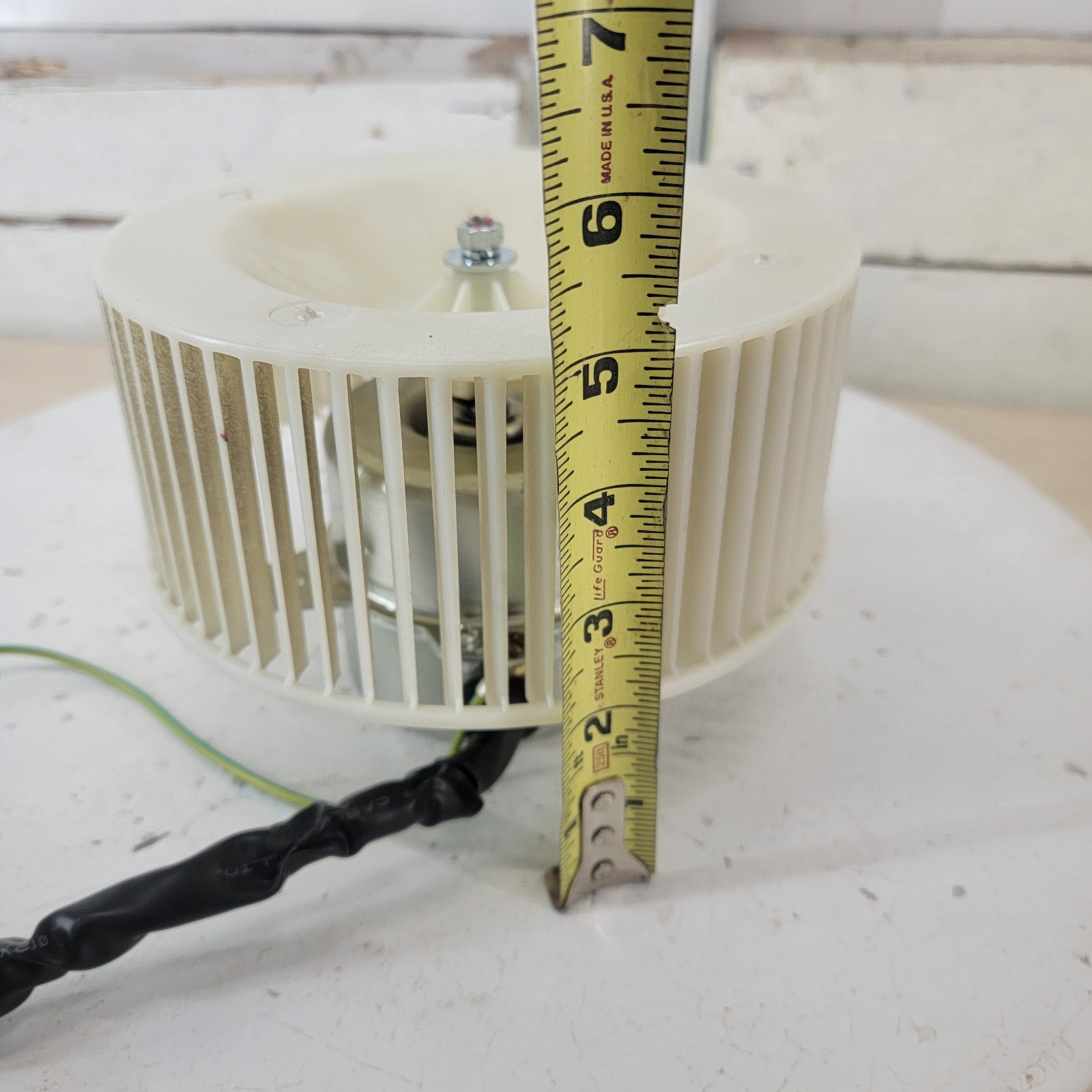 Dehumidifier Fan Motor YY025-824PL01-001 115V 25W w/ Blower Wheel & Harness Test