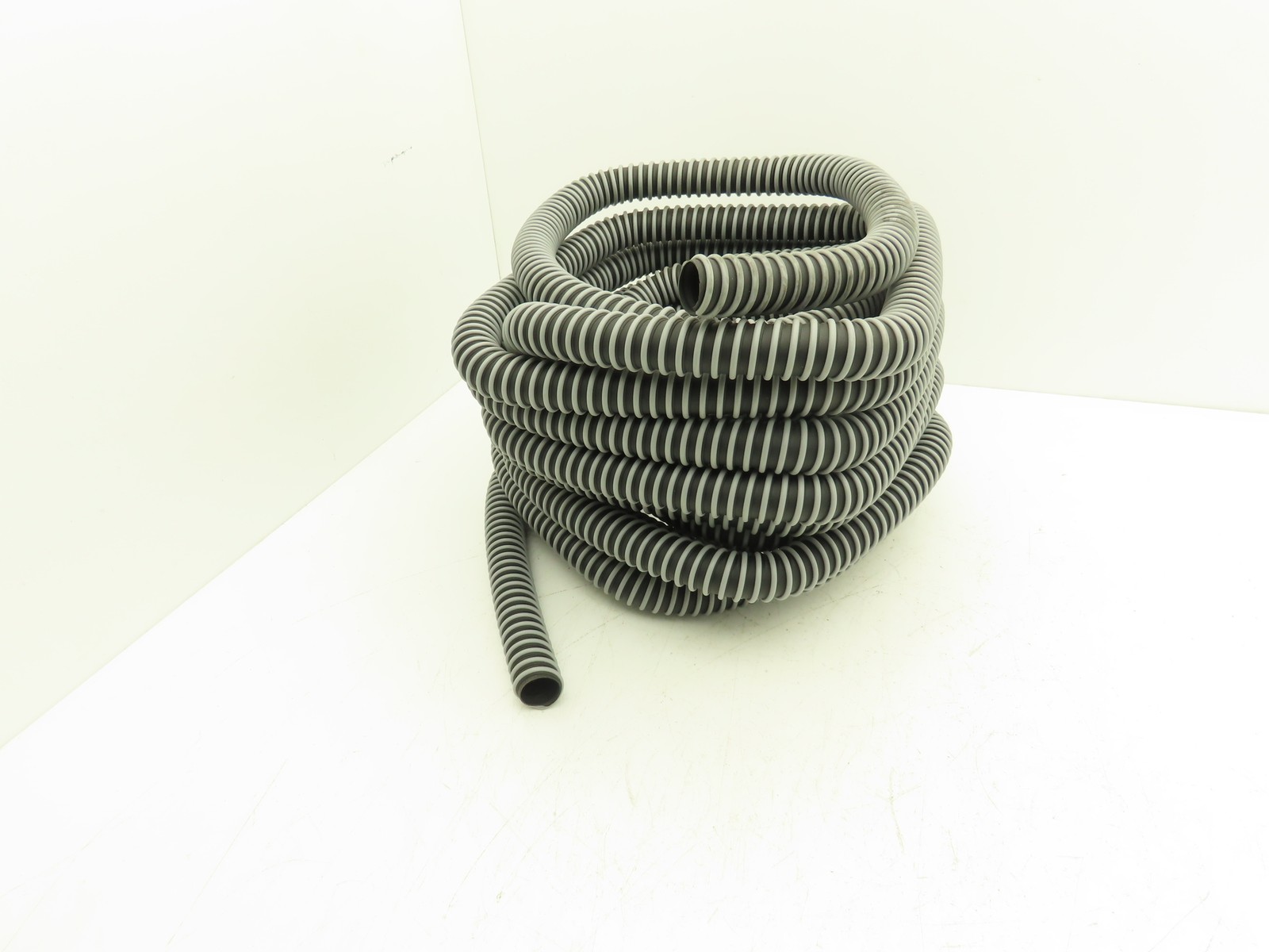Hi-Tech 2101-0100-1550 Duravent Industrial Ducting 1″ Hose 50 ft Long TPE Rubber