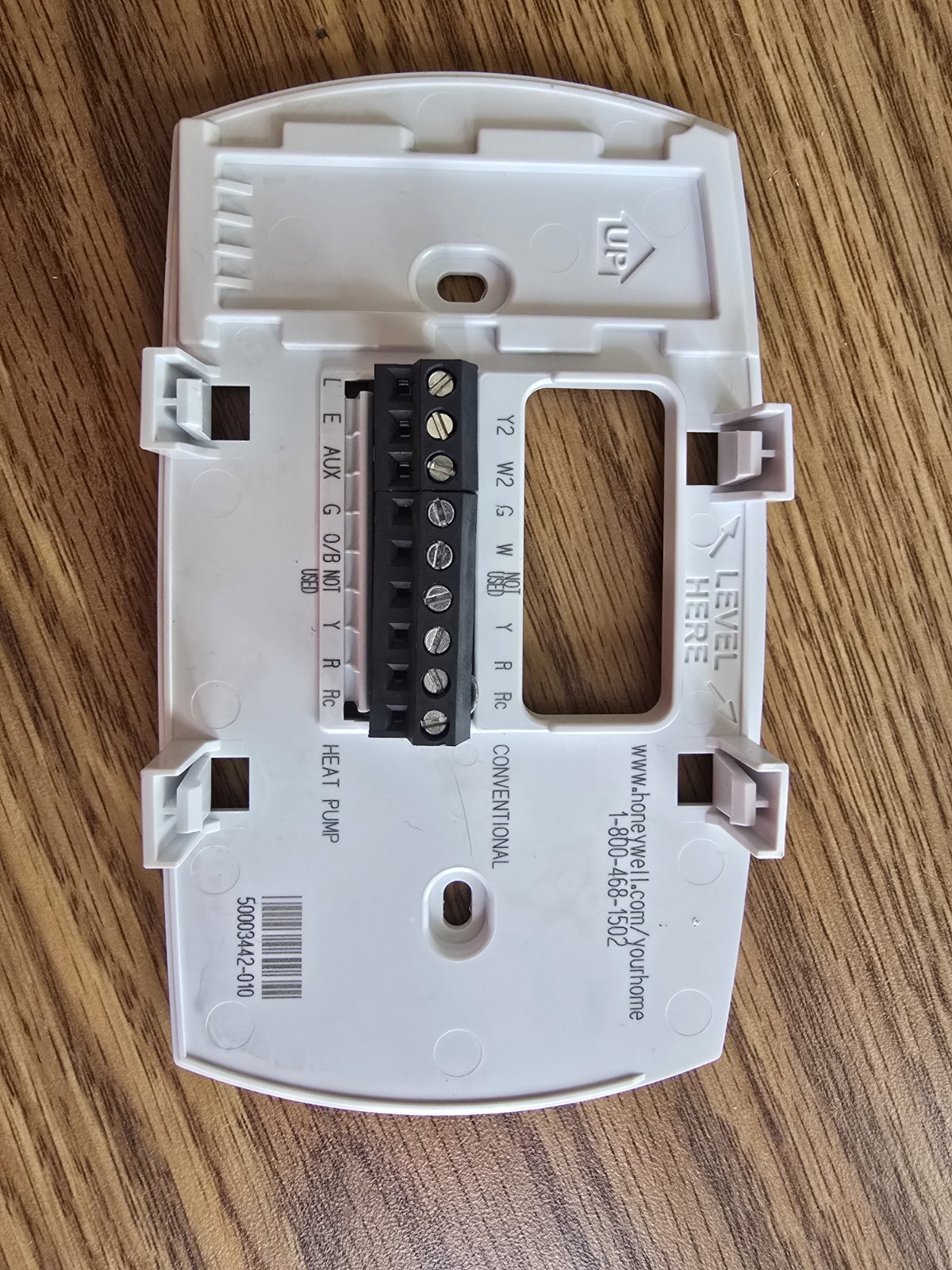 Honeywell RTH6350D 5-2 Day Programmable Thermostat with Wall Plate – Tested