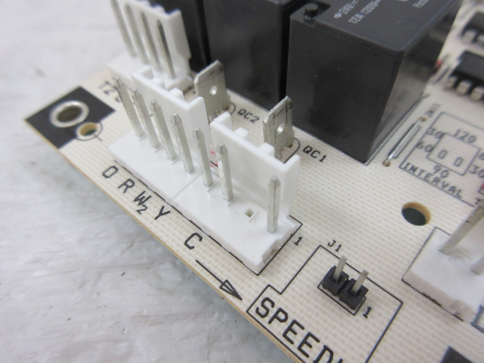 CARRIER BRYANT PAYNE HK32EA008 HEAT PUMP DEFROST CONTROL BOARD