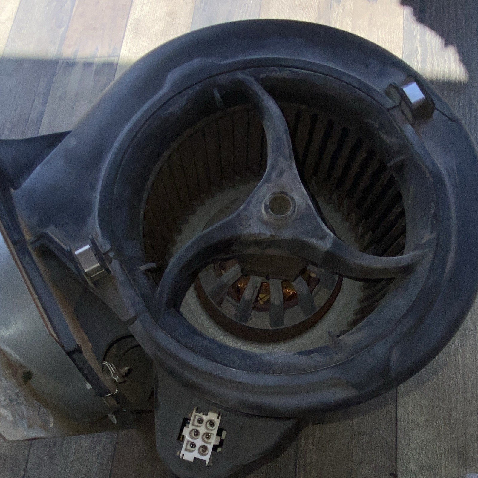 ebm-papst D2E146-HT65-94 Centrifugal Blower 115V 3.75A Thermally Protected