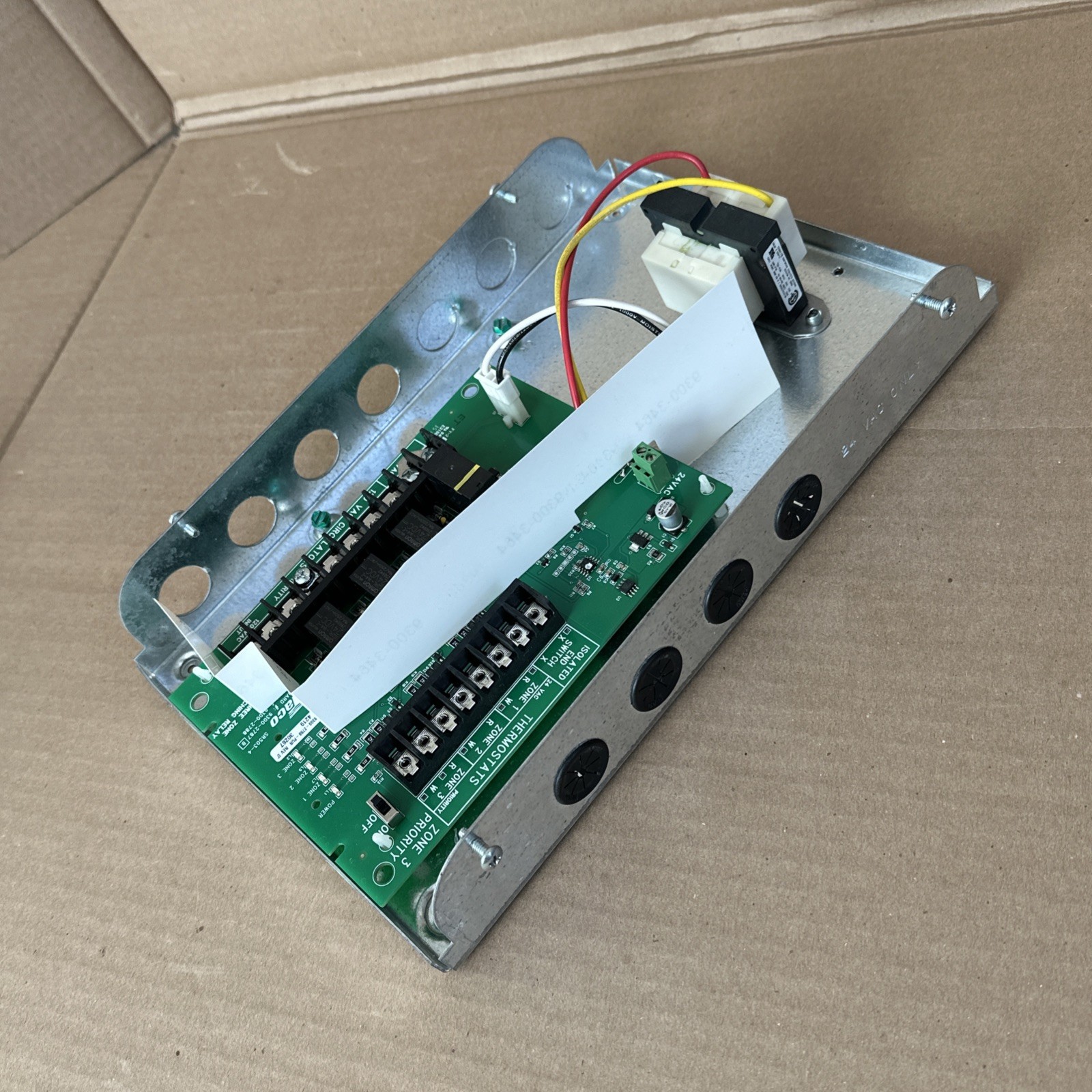 Taco SR503-4 3 Zone Switching Relay Control