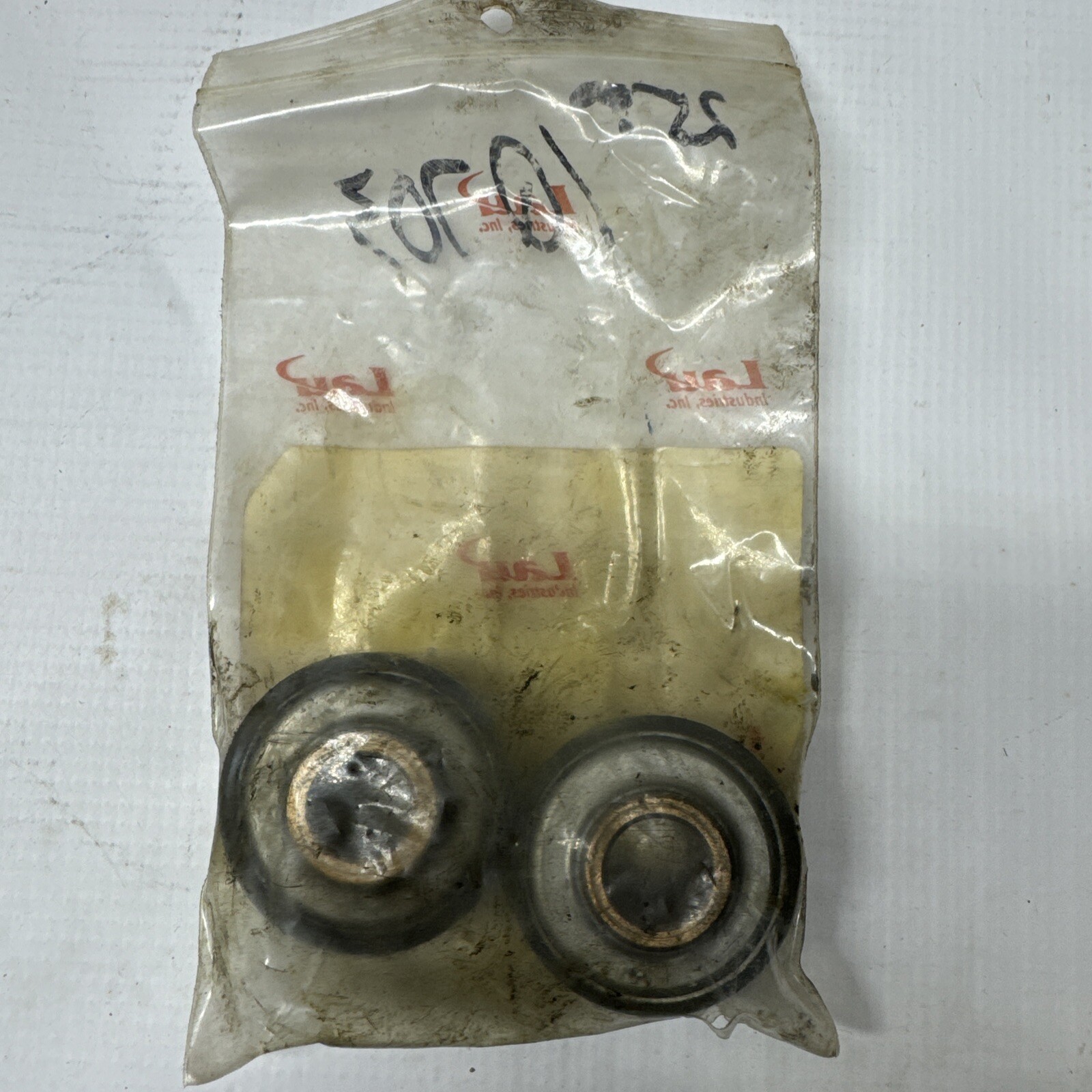 LAU 38244301 SEALED SLEEVE BEARING 5/8″ DIA SHAFT, 1-13/16″ OD, BRONZE – BR2