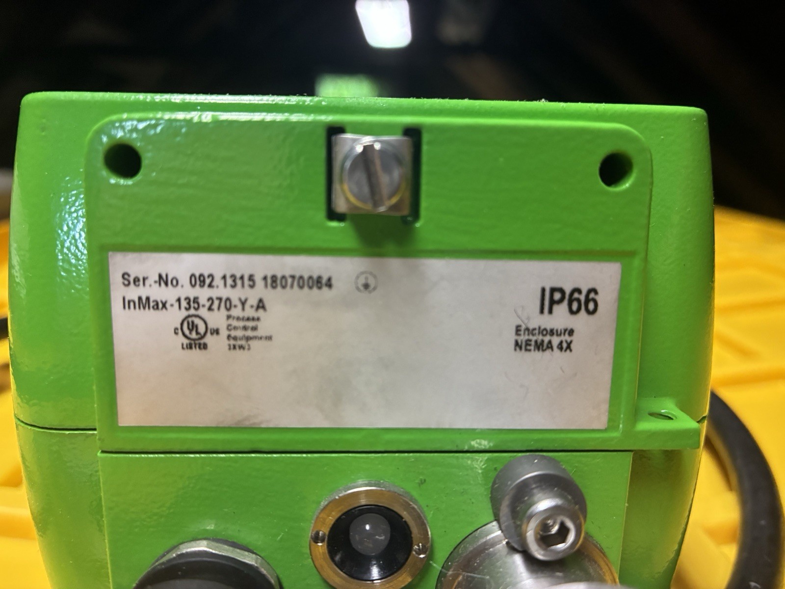 *One*Schischek InMax-135-270-Y-A Non-Spring Return Damper Actuator 24-240V IP66