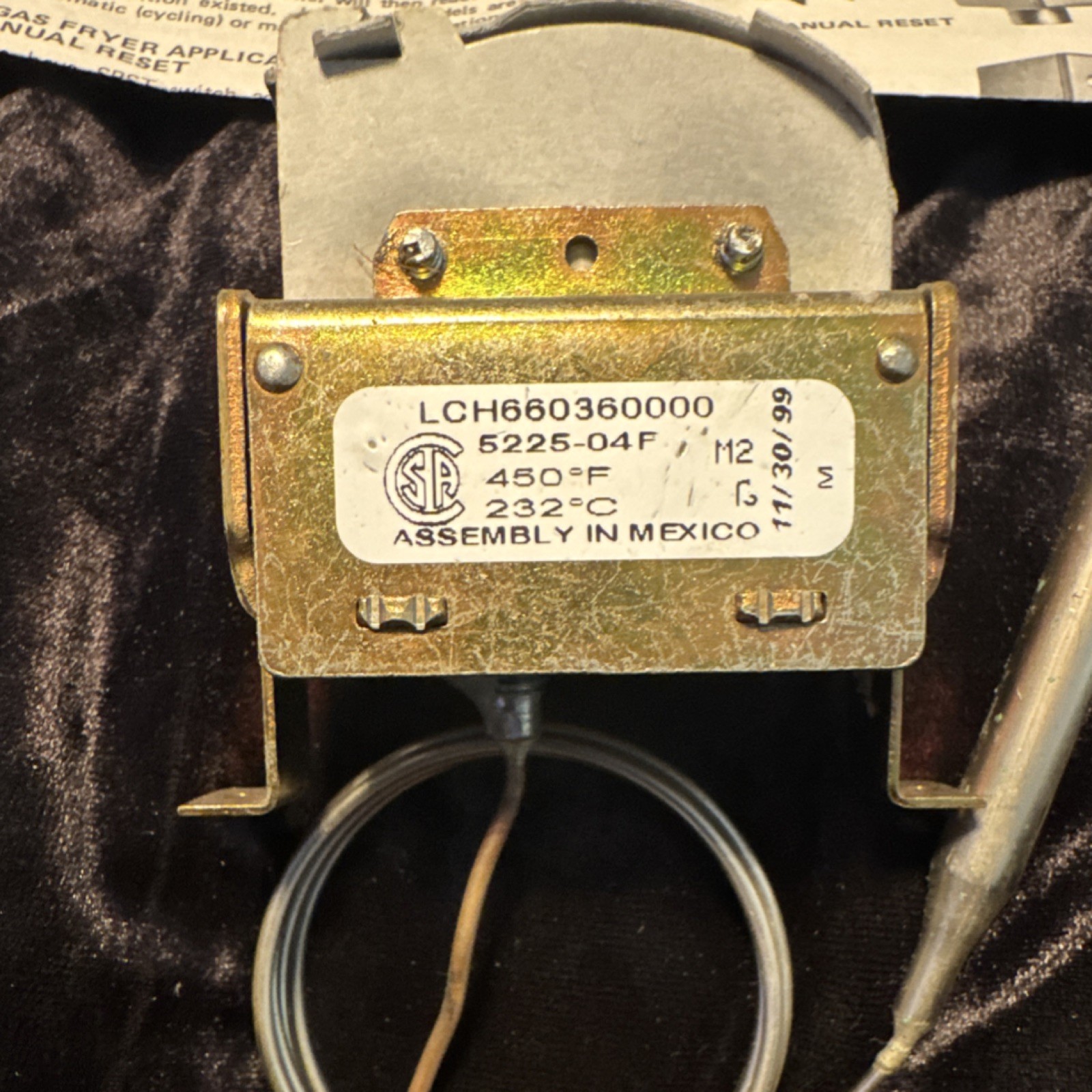 Robertshaw 5225 Series 5225-046 Remote Bulb High Limit 440F Manual Reset