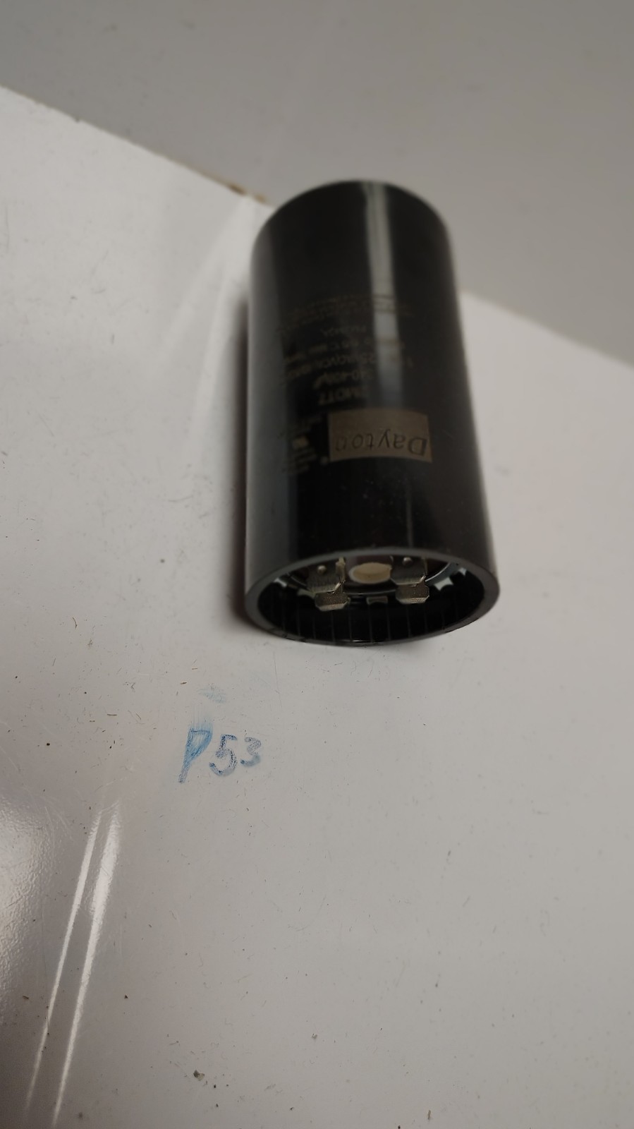 DAYTON 340-408MFD MOTOR START CAPACITOR 110-125VAC 340-408UF