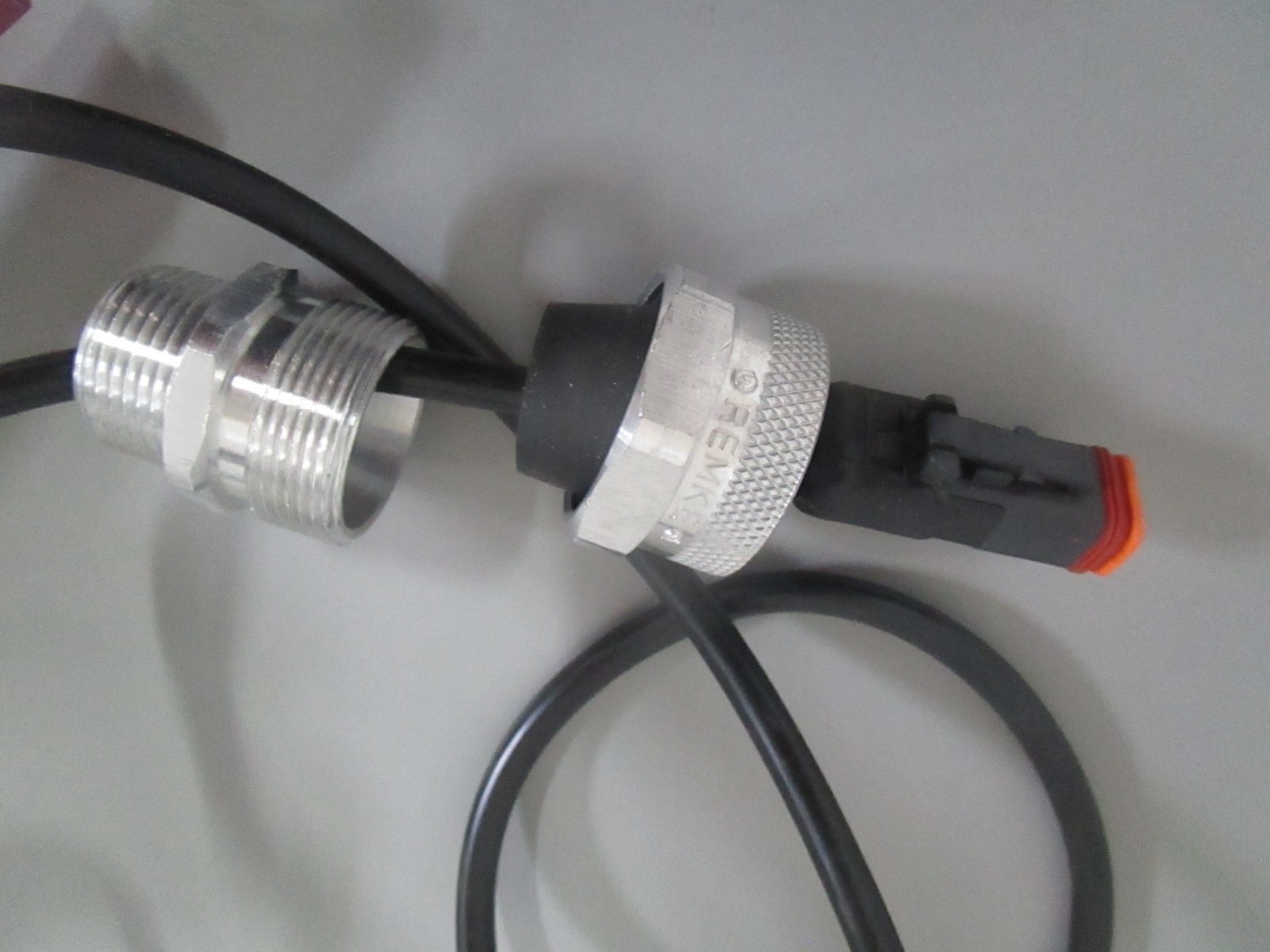 Dixon FT151P FloTech Plug-N-Play Therm-Optic Sensor 7in 2in NPT NEW 0820