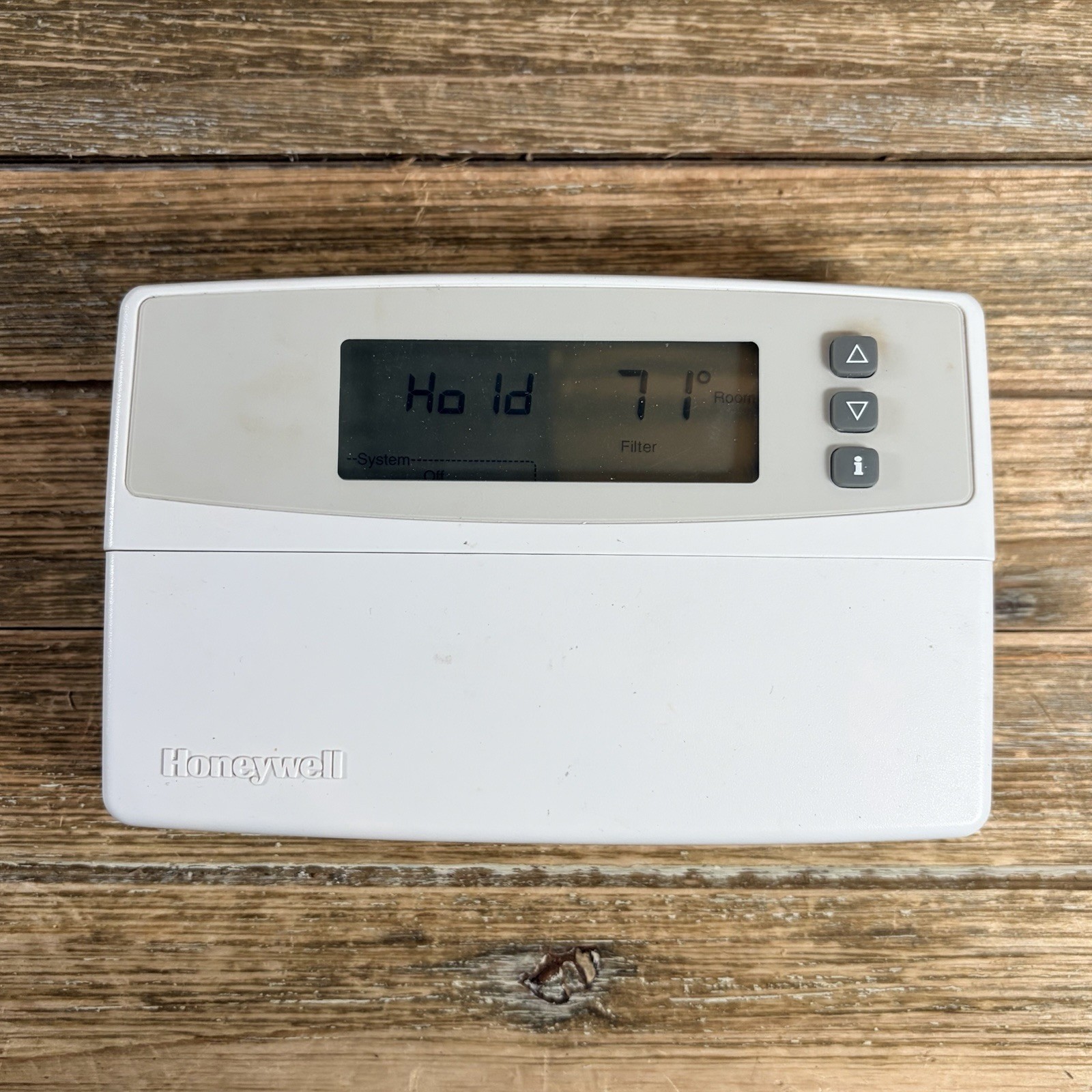 Honeywell CT3600A4451 Programable Thermostat CT3600A Tested And Works