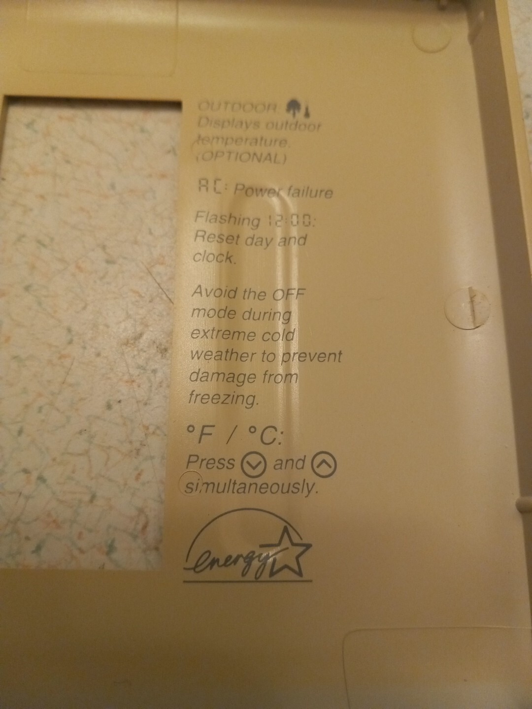 Robertshaw 300-26 Non Programmable Thermostat Works