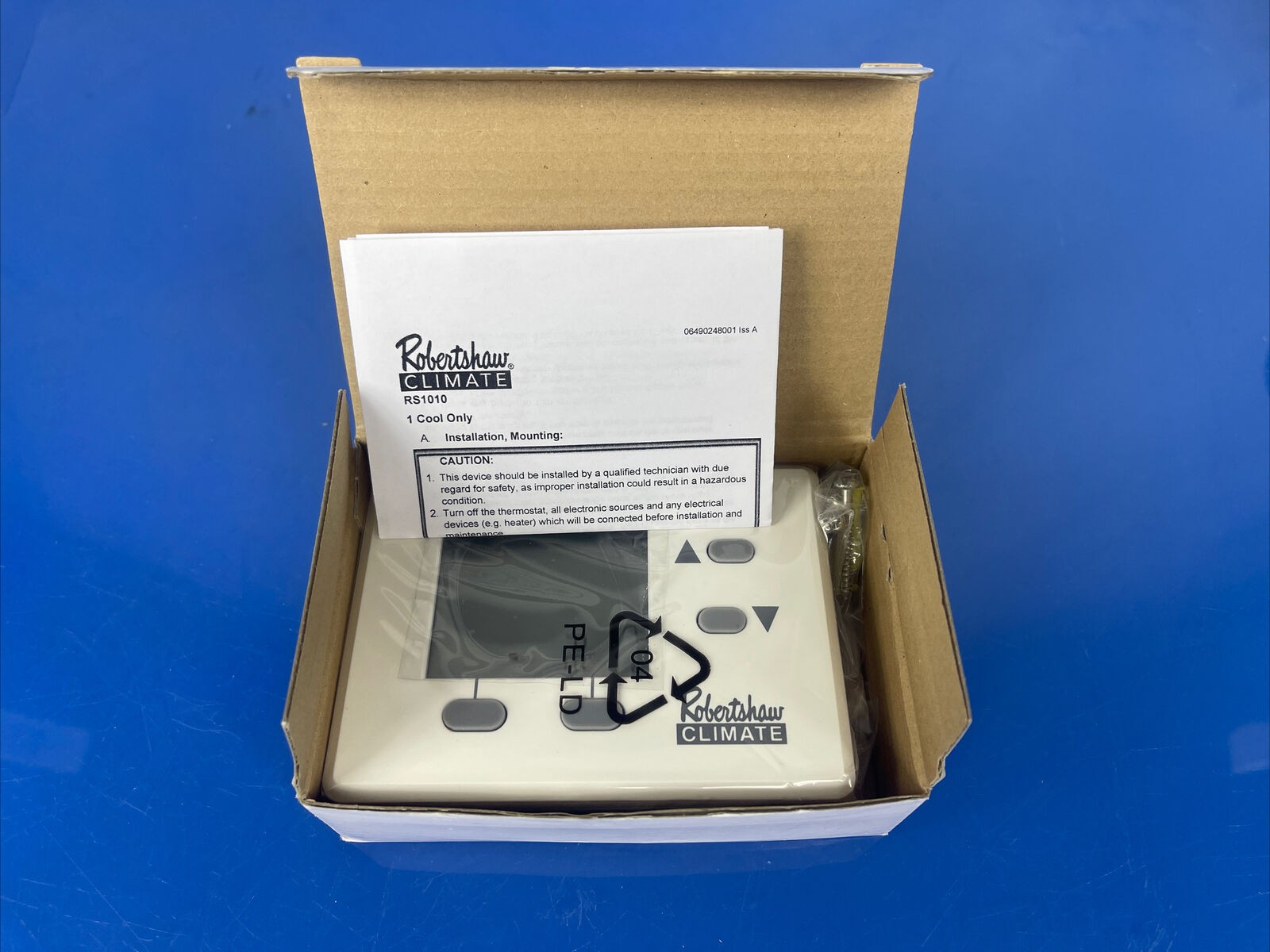 Robertshaw RS1010 24V/Millivolt 1 Cool 5-1-1 ￼ Day Digital Programmable Thermo￼