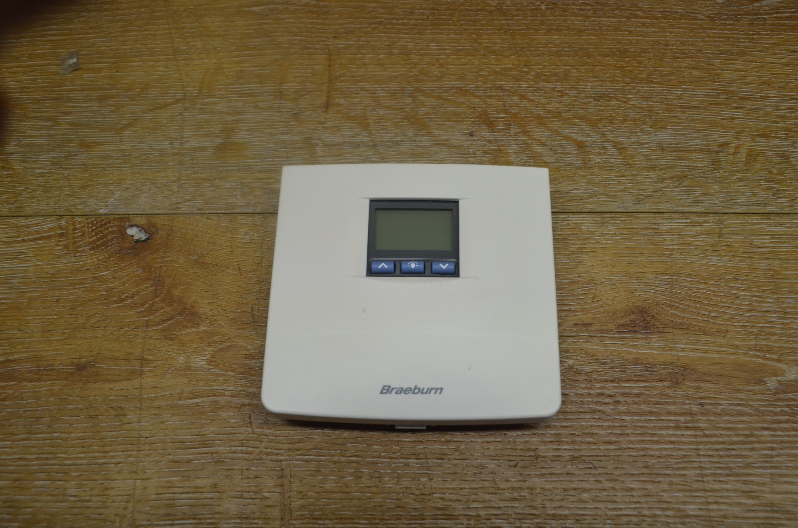 Braeburn 5000 5-2 Day Premier Programmable Backlit Digital Thermostat 1-H 1-C
