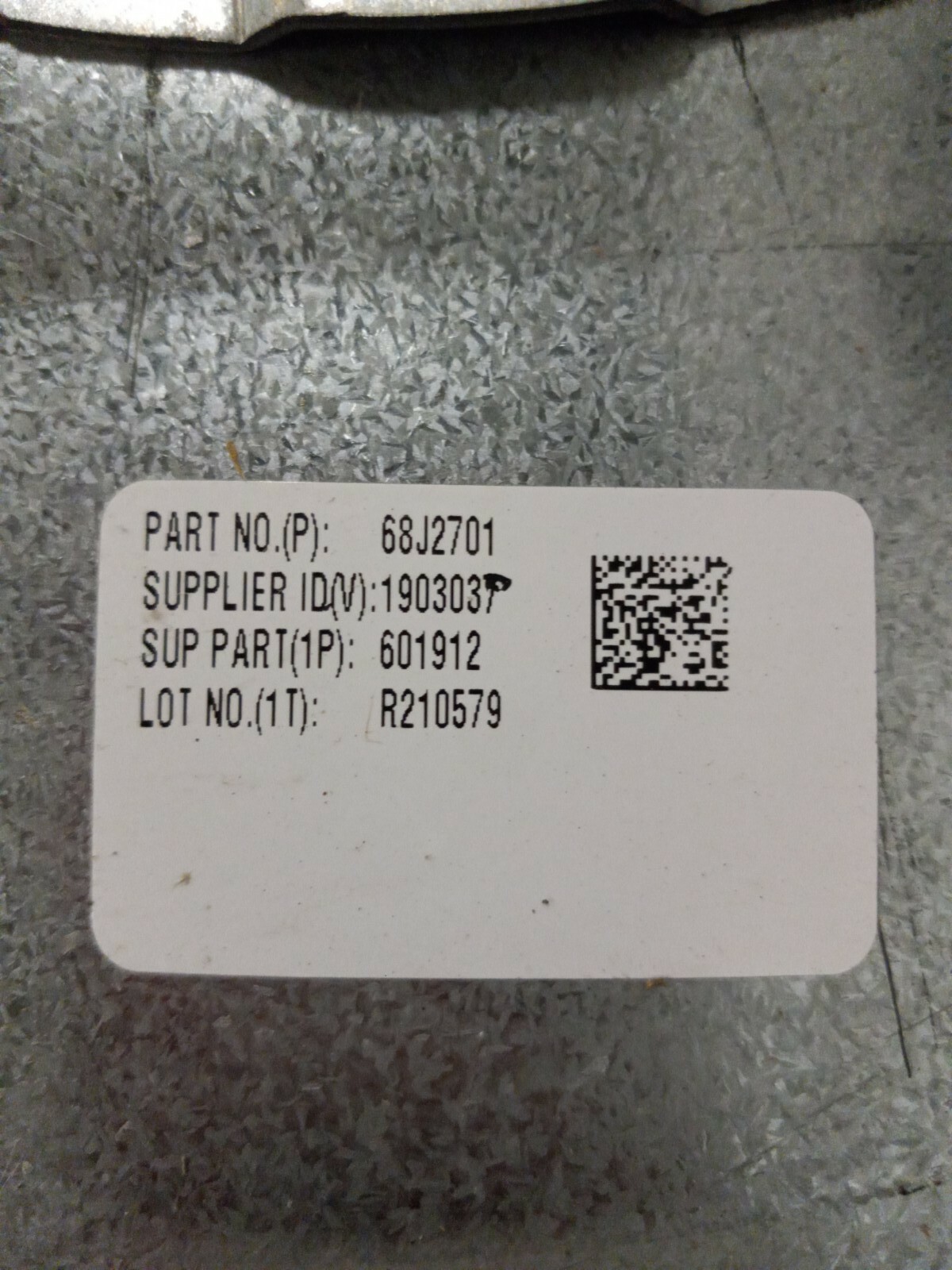 18″ Lennox Armstrong Ducane 68J27 / 68J2701 Condenser Fan Blade 4 Blade 98M19
