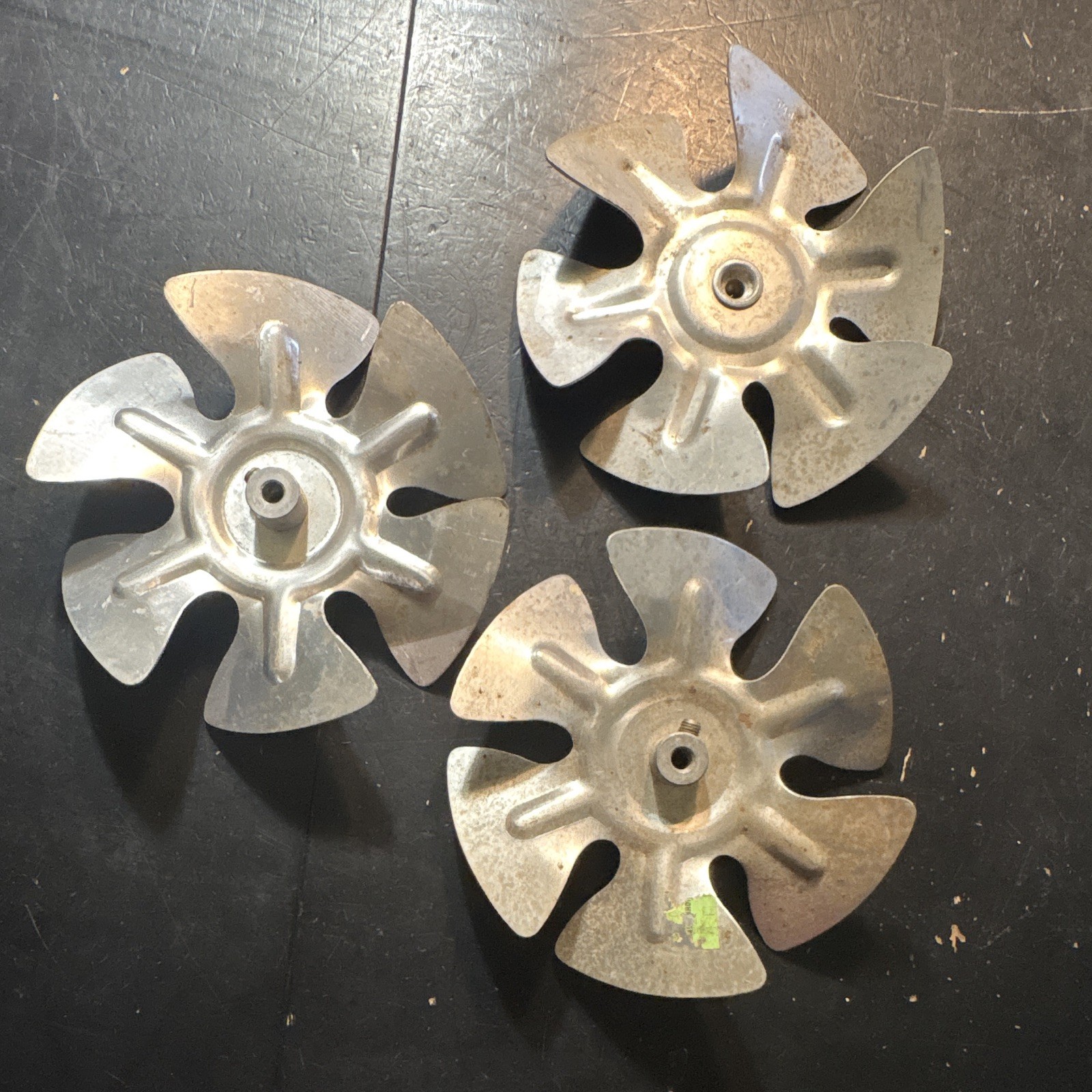 5.5-inch Aluminum HVAC/Condenser Fan Blades with a 1/4” bore (3) new